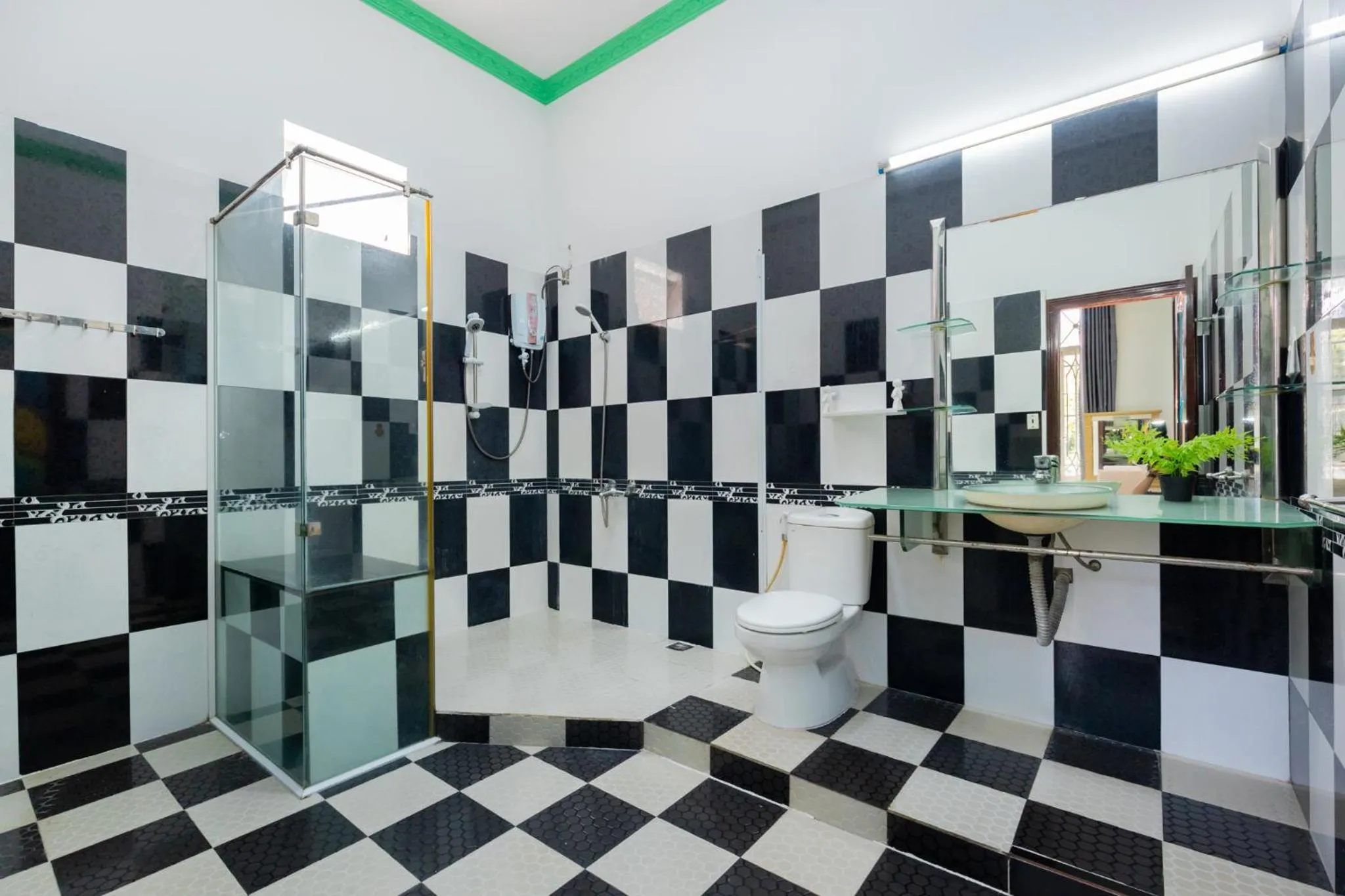 Villa Hồ Bơi Karaoke - Bida - Sân Vườn - Gần Biển Thùy Vân