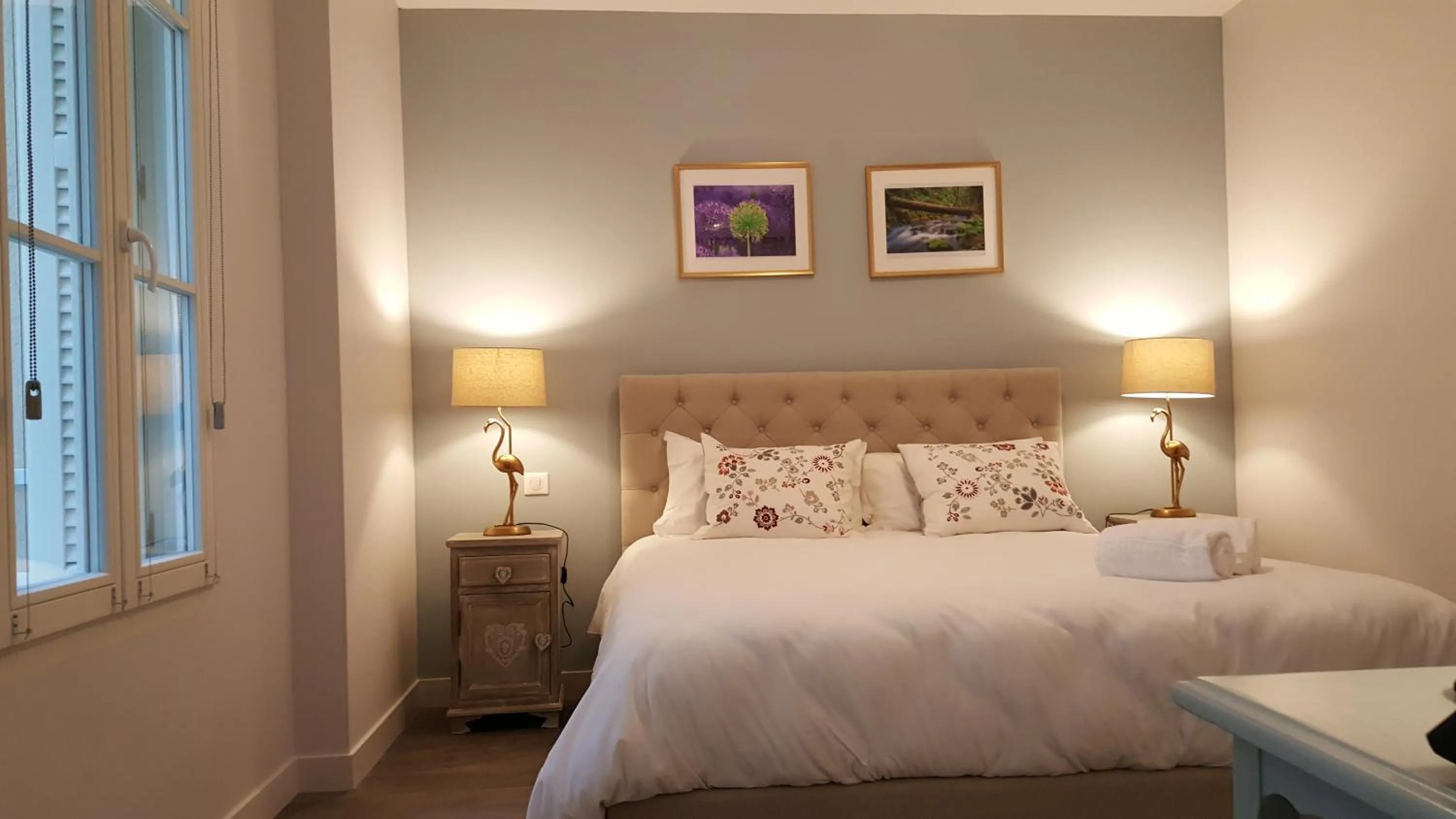 Bed in Hôtel Chez Jacqueline