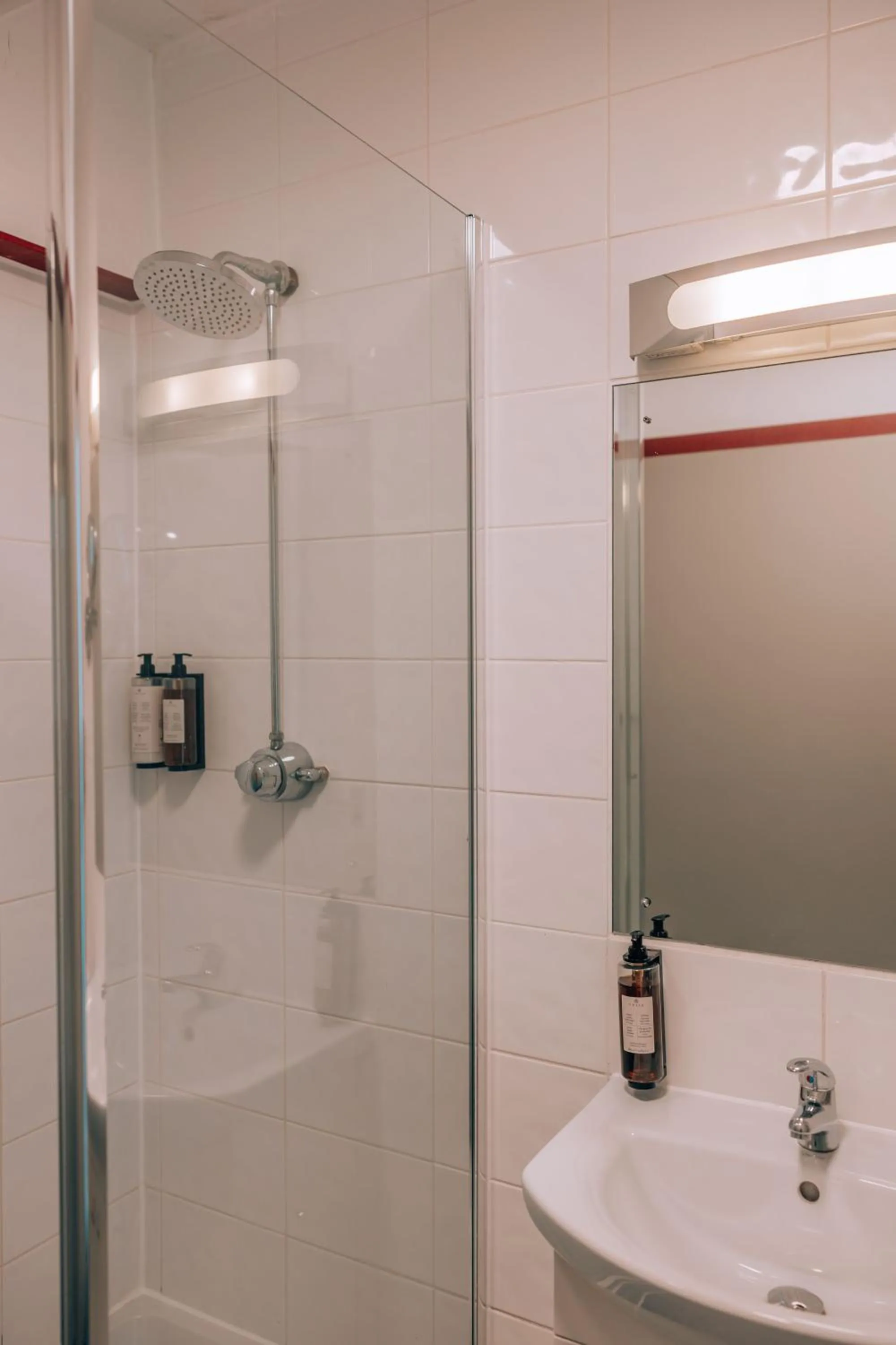 Bathroom in PH Hostel Liverpool