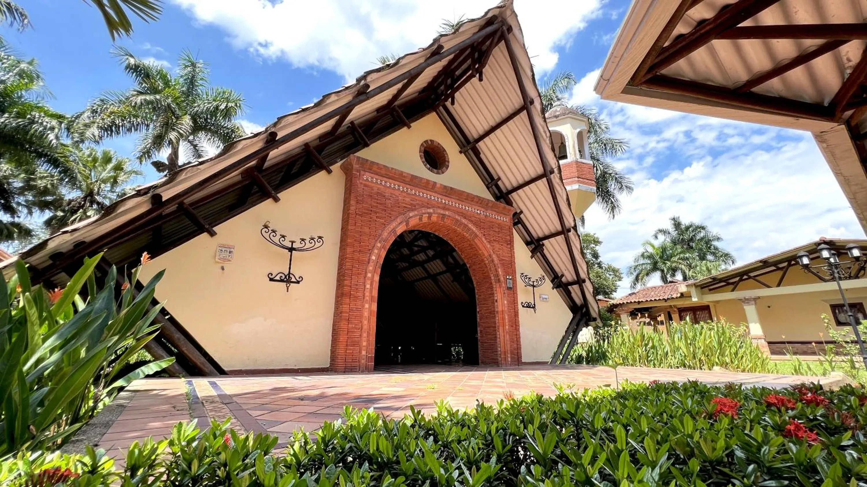 Restaurant/places to eat in Tequendama Hotel Campestre Villavicencio