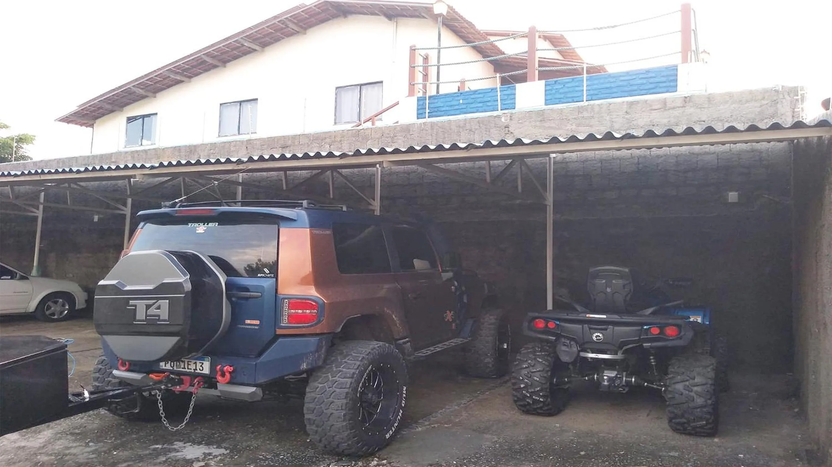 Parking in Pousada do Sol