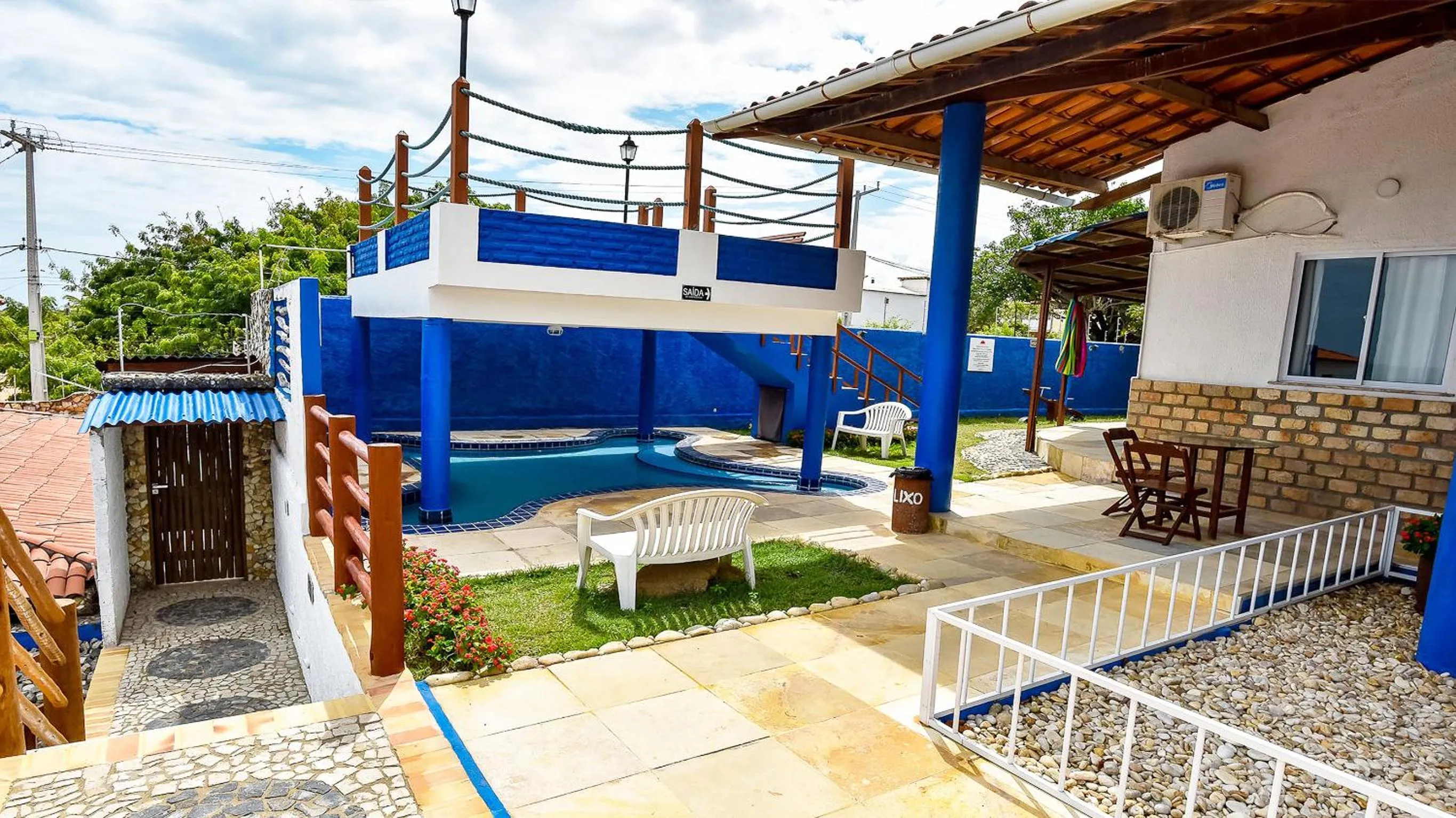 Pool view in Pousada do Sol