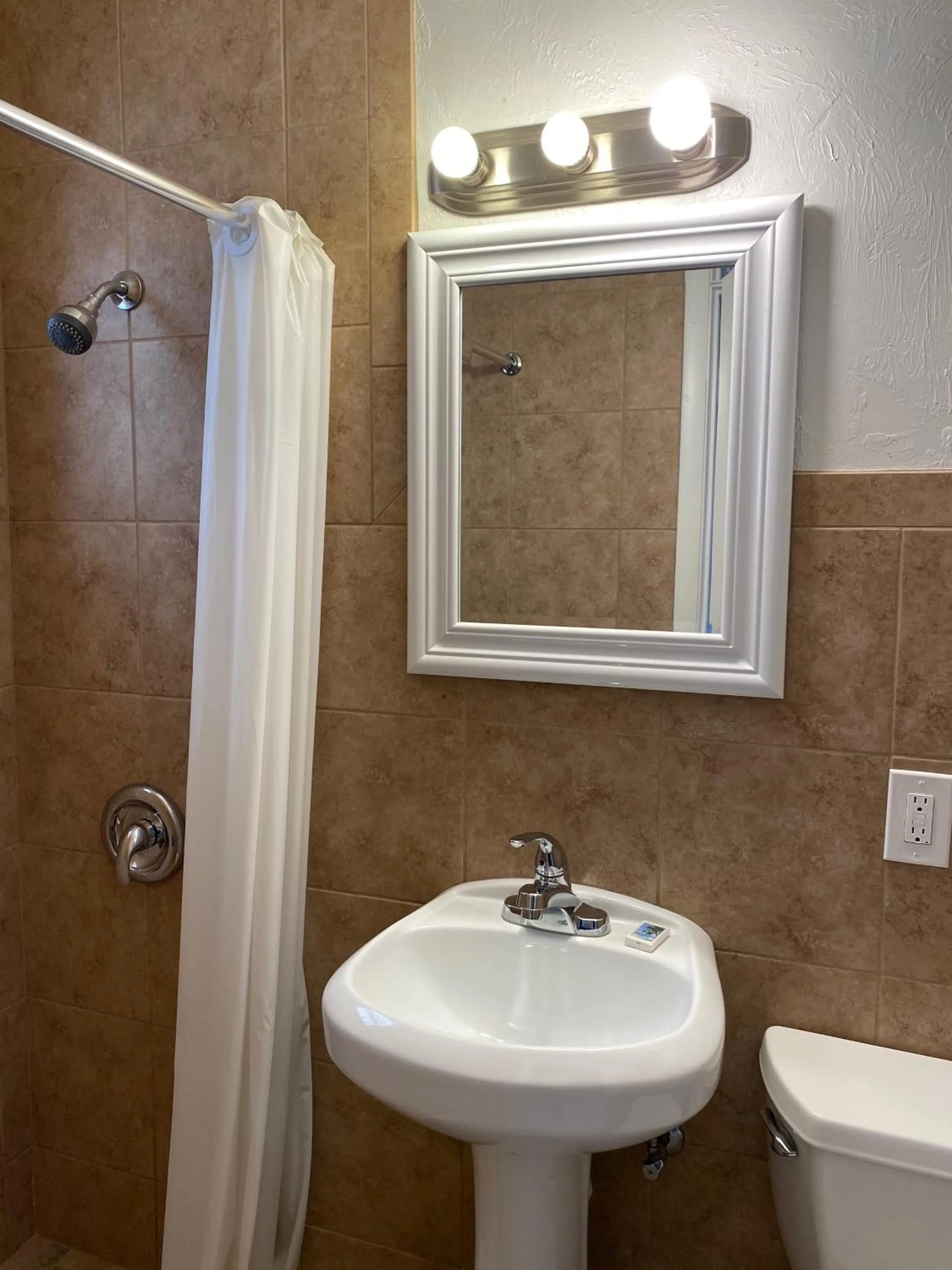 Glades Motel - Naples