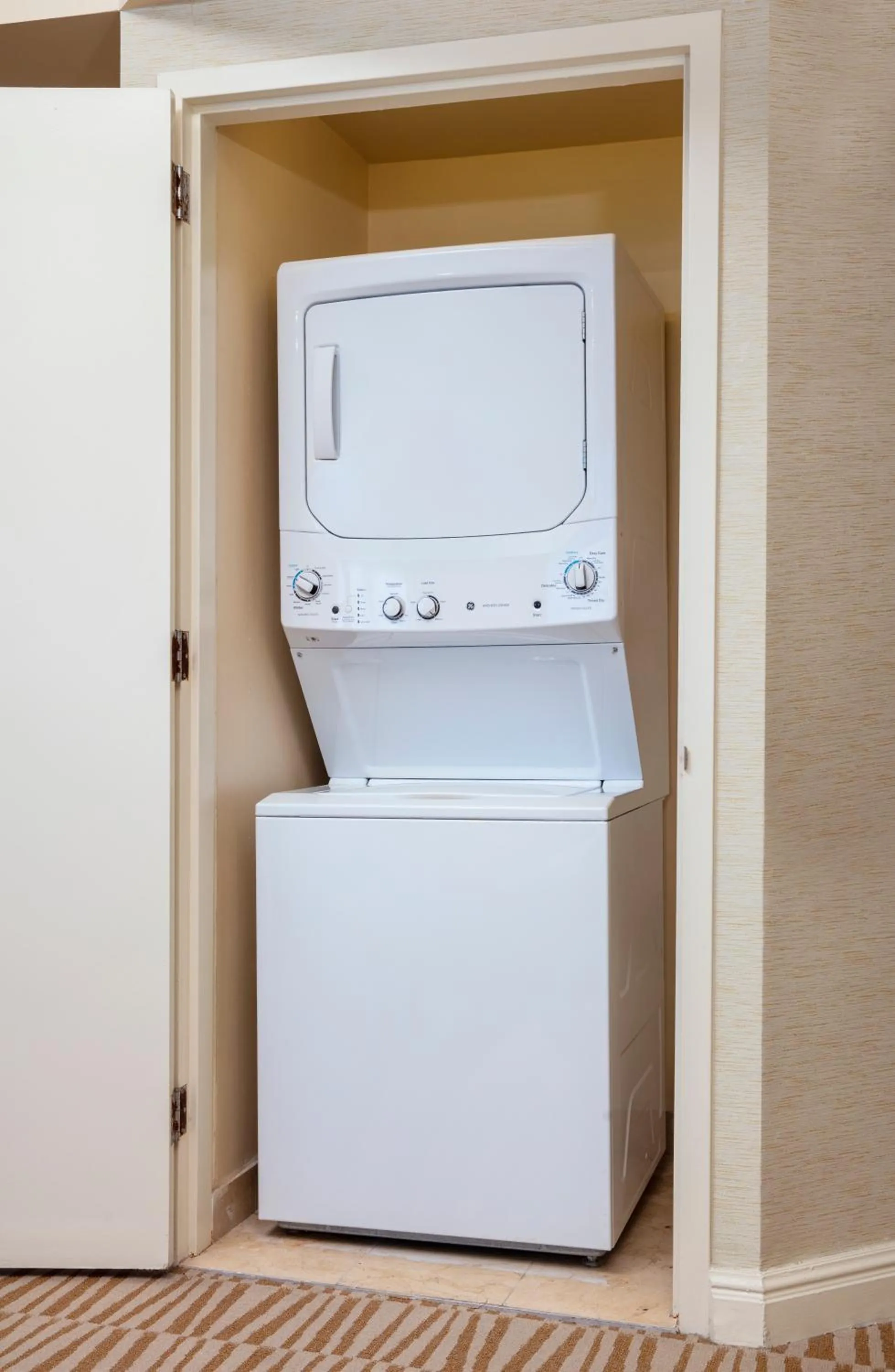 washing machine in Trump International Beach Resort - Sunny Isles Beach