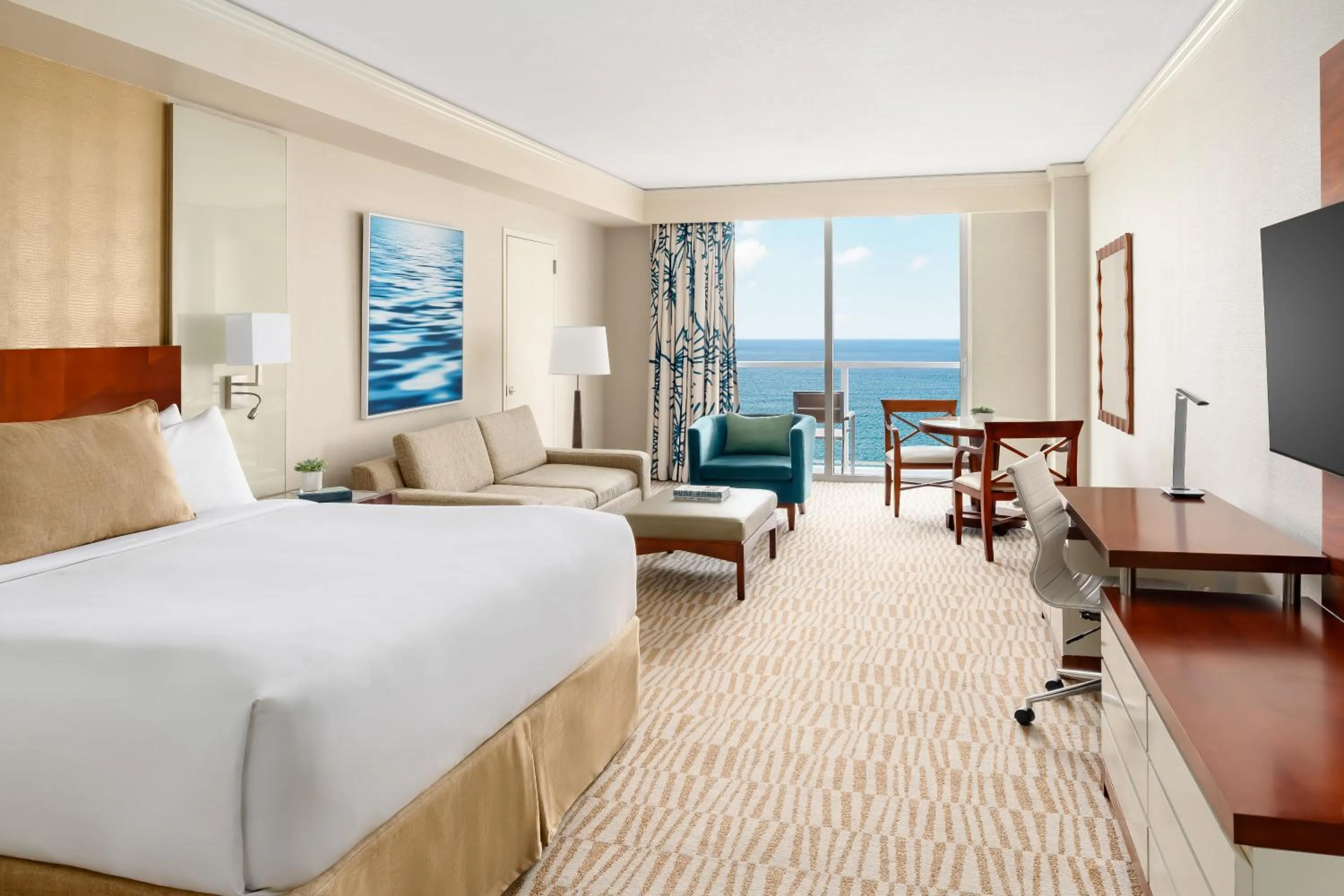 Bedroom, Bed in Trump International Beach Resort - Sunny Isles Beach