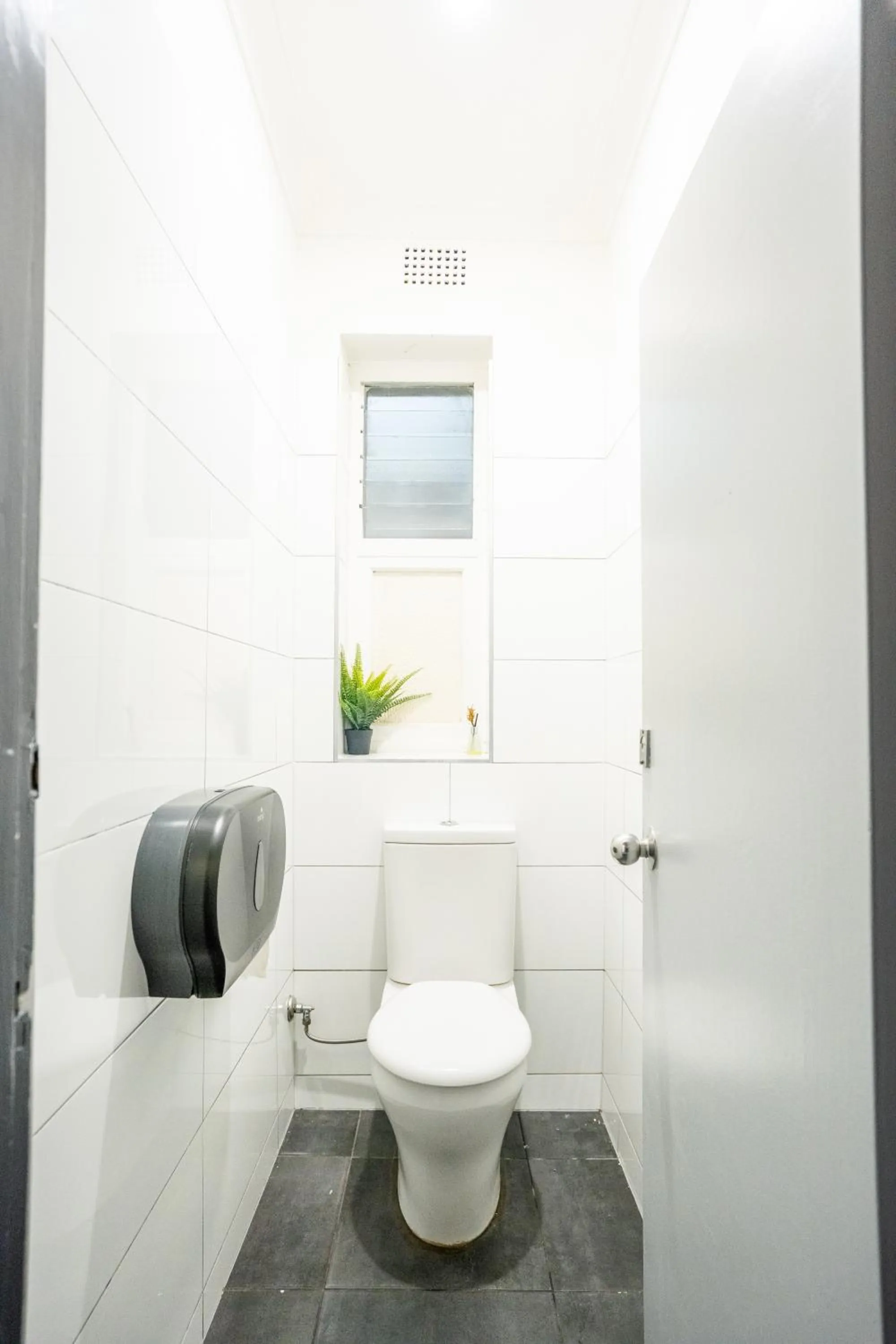 Bathroom in Mad Monkey East Side