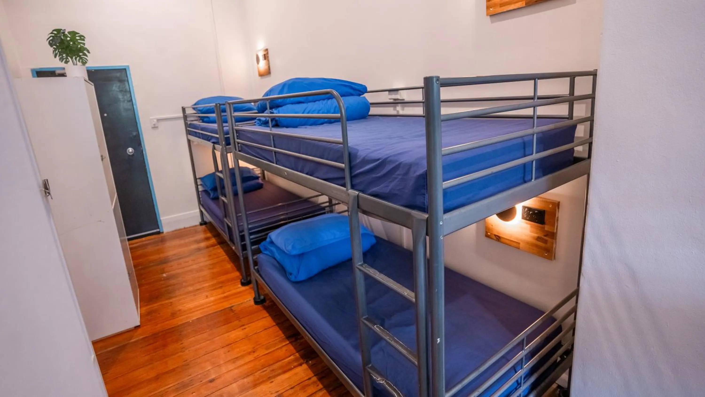Bunk Bed in Hump Backpackers