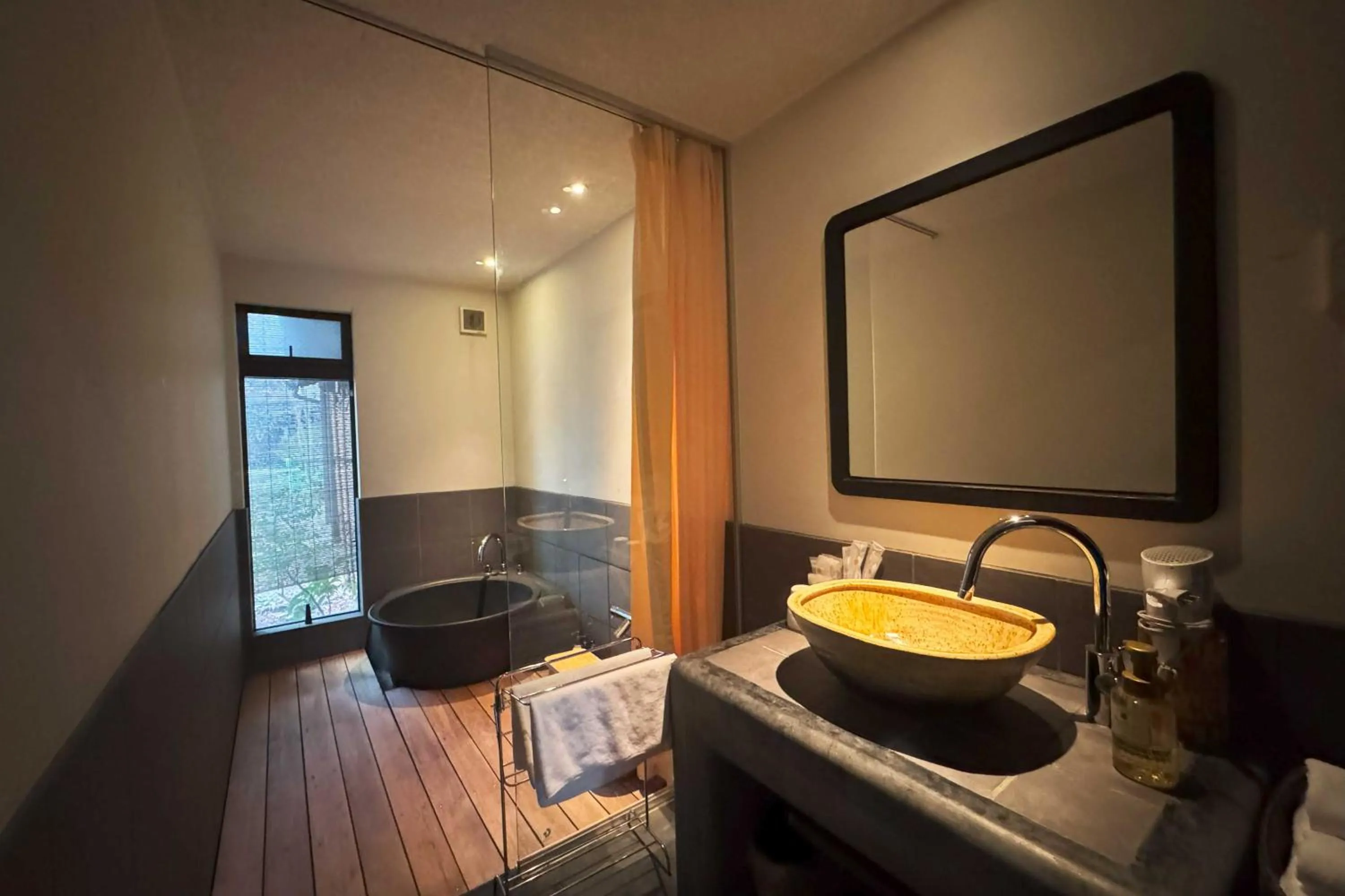 Bathroom in Shirafuji-an