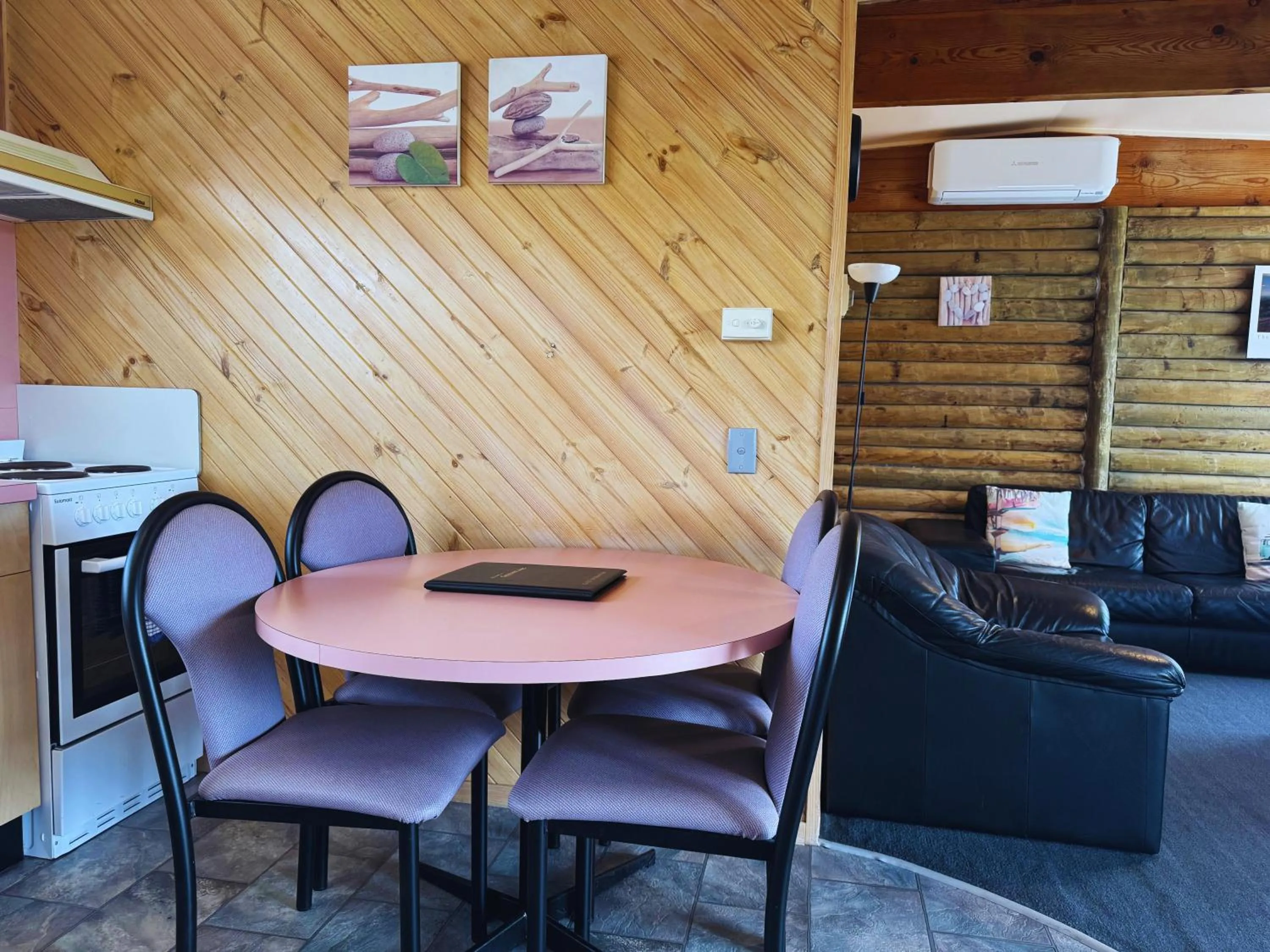 Property building in Lazy Acre Log Cabins