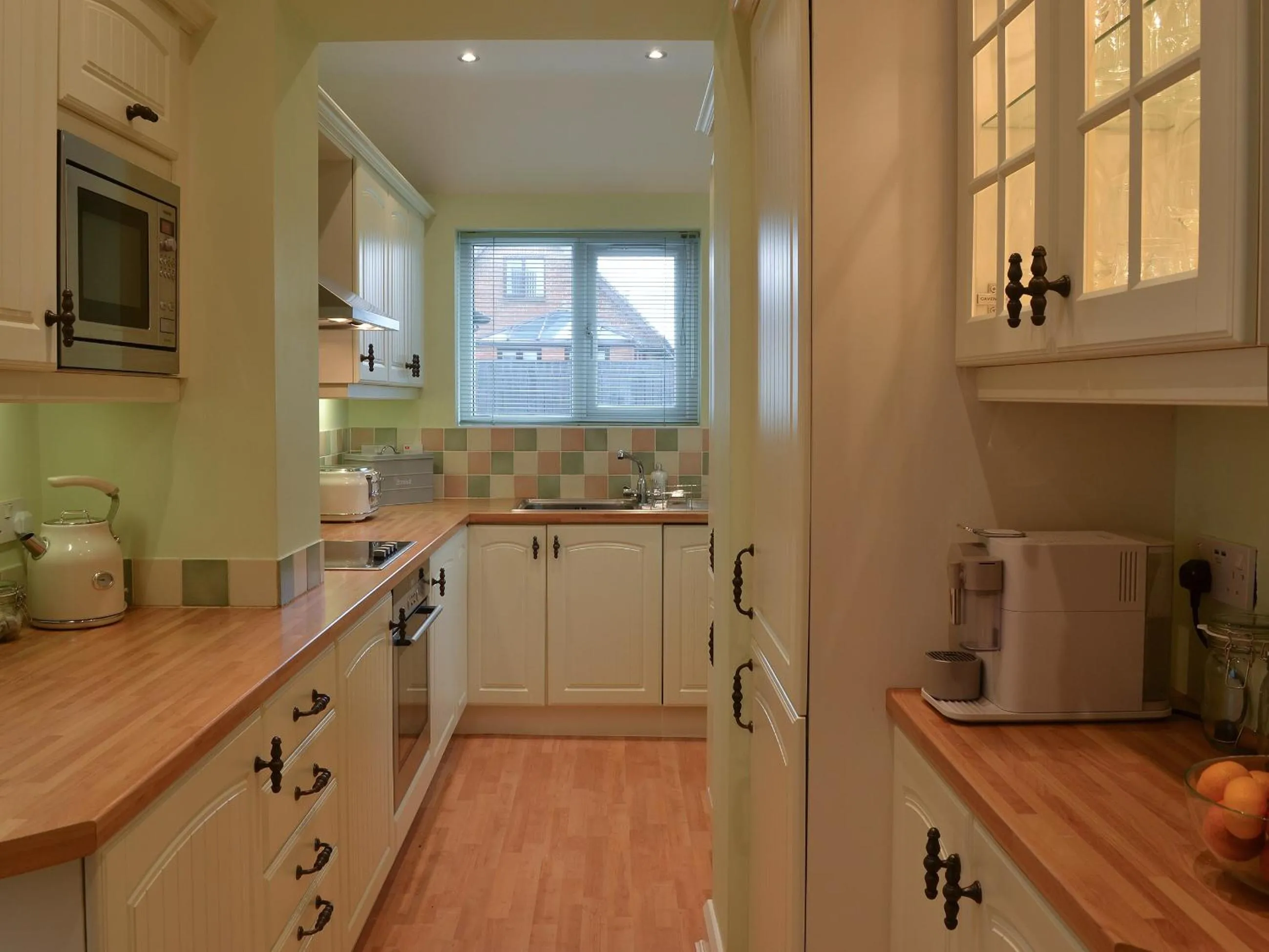 Kitchen or kitchenette in Seaholme