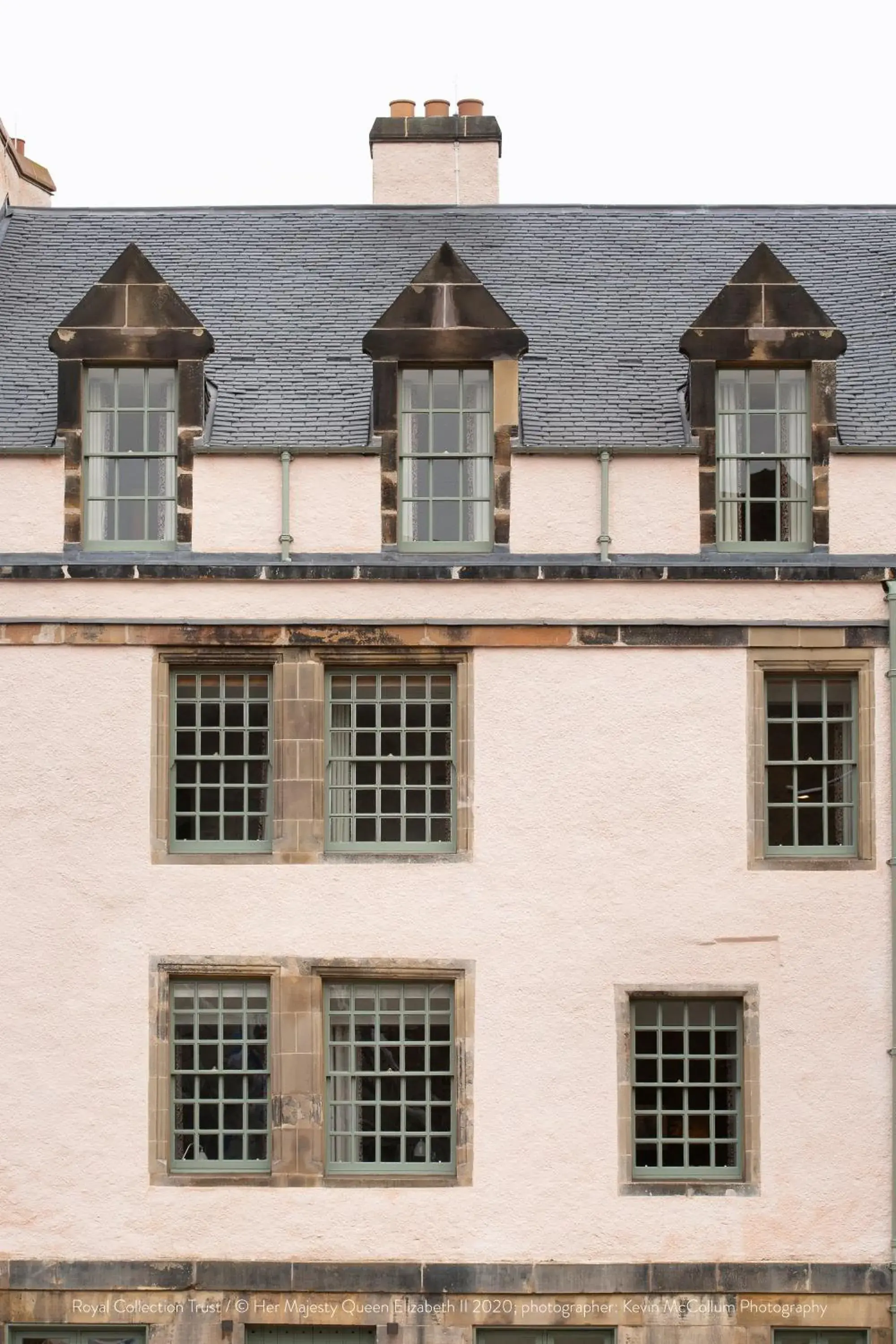Facade/entrance in Abbey Strand Apartments, at Holyrood Facade/entrance in Abbey Strand Apartments, at Holyrood
