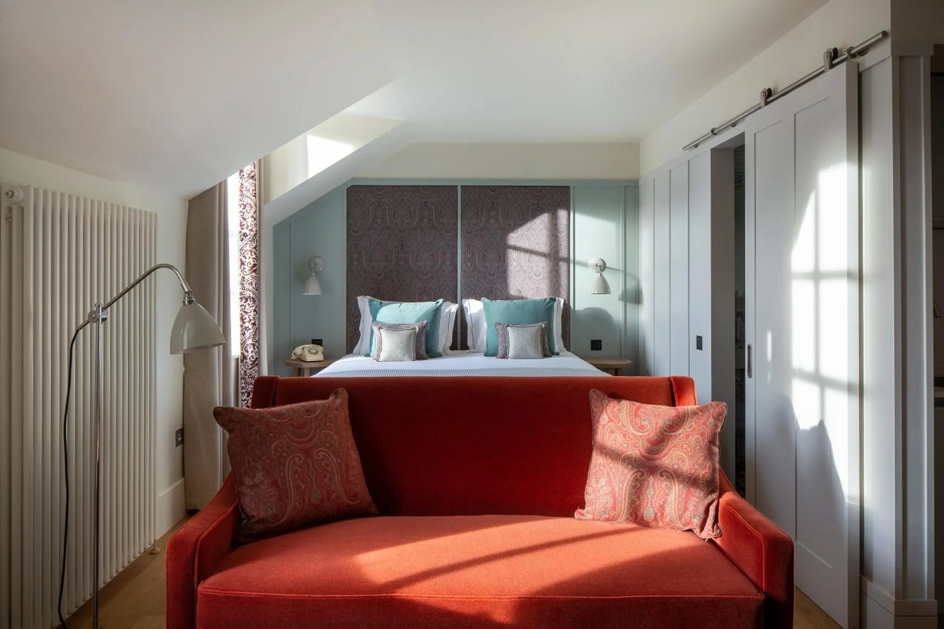 Bed in Abbey Strand Apartments, at Holyrood Bed in Abbey Strand Apartments, at Holyrood