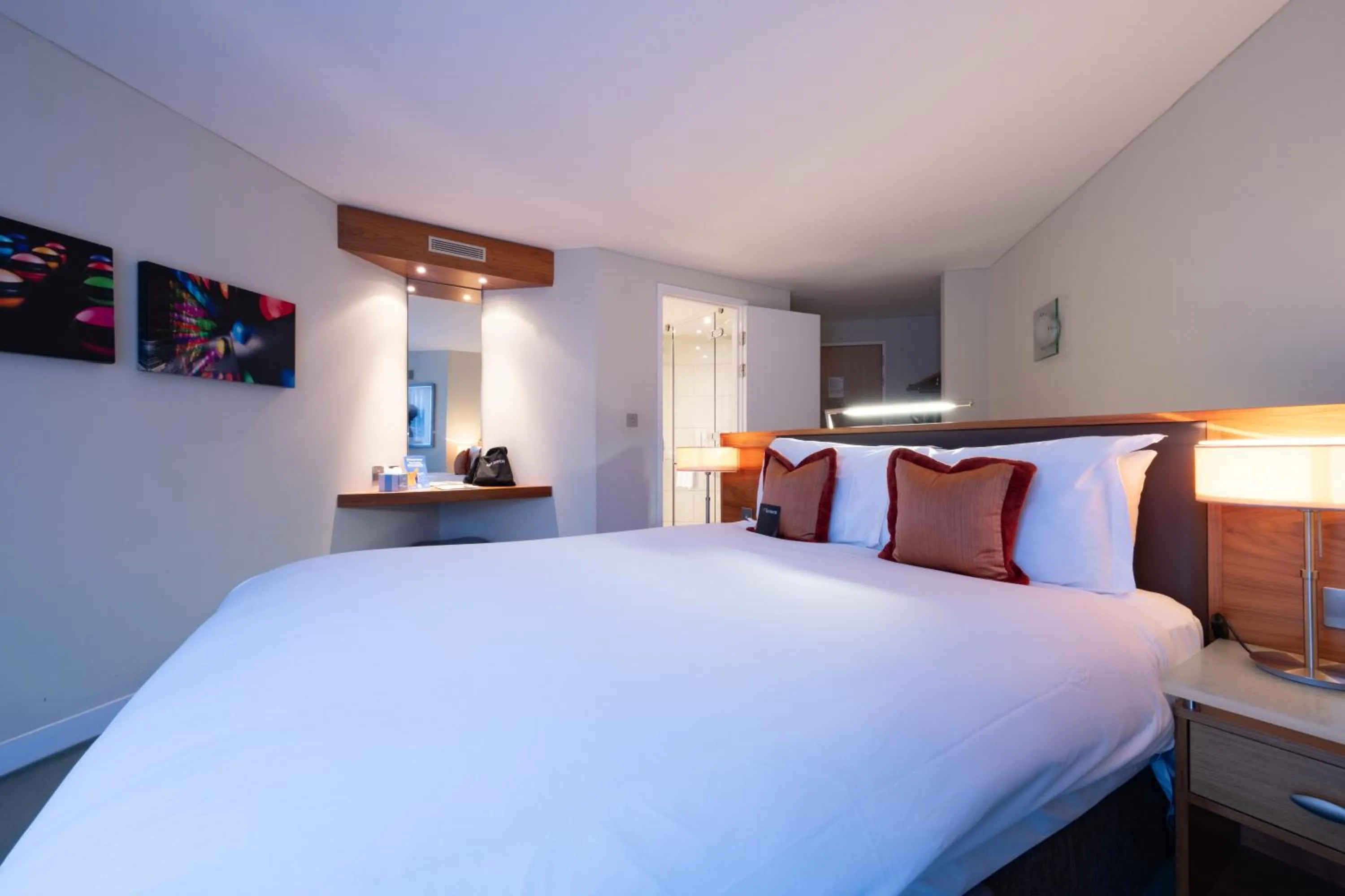 Bedroom, Bed in Bermondsey Square Hotel - A Bespoke Hotel