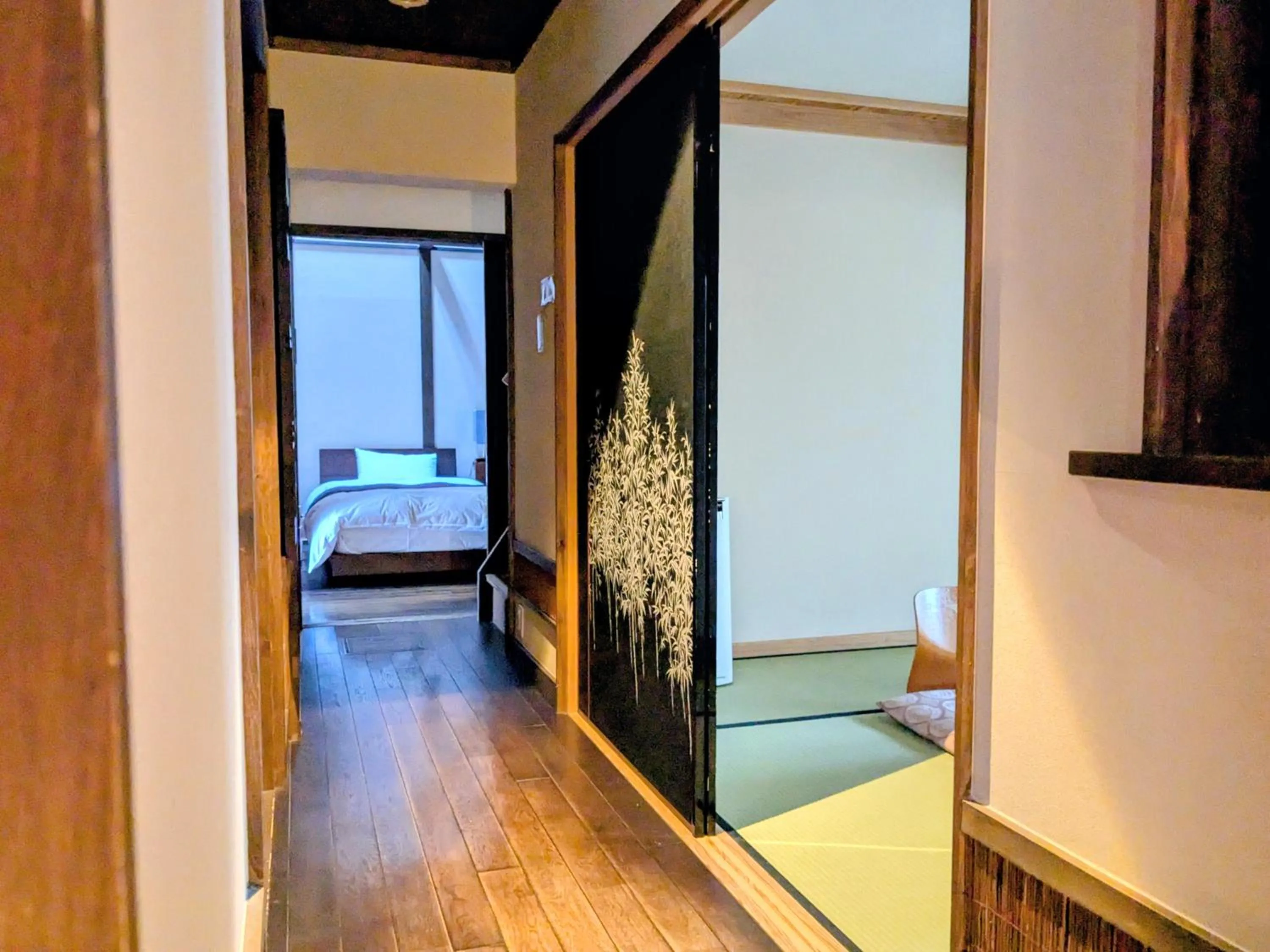 Bedroom, Bed in Kurenai-an