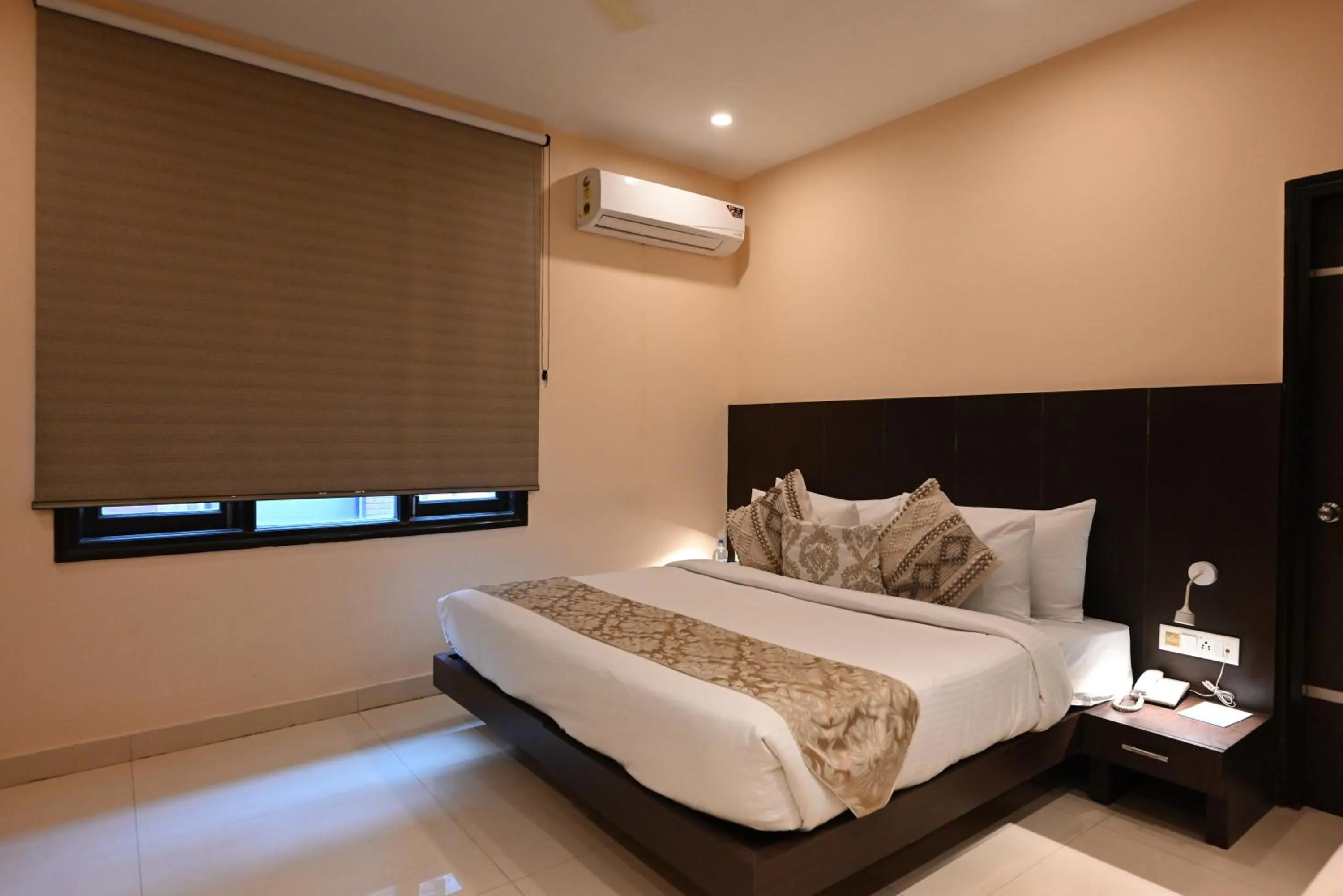 Bed in Little Chef Hotel