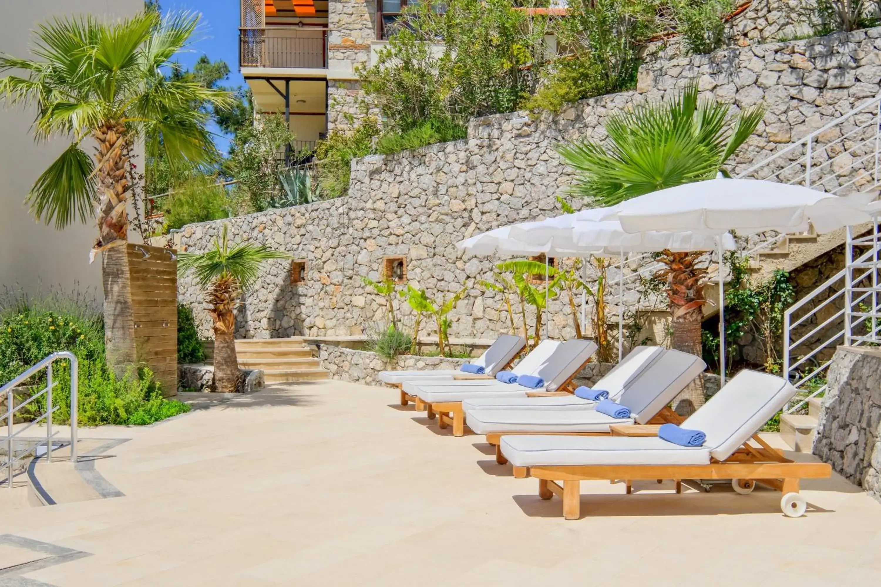 Swimming pool in Highclere Hotel and Spa Swimming pool in Highclere Hotel and Spa