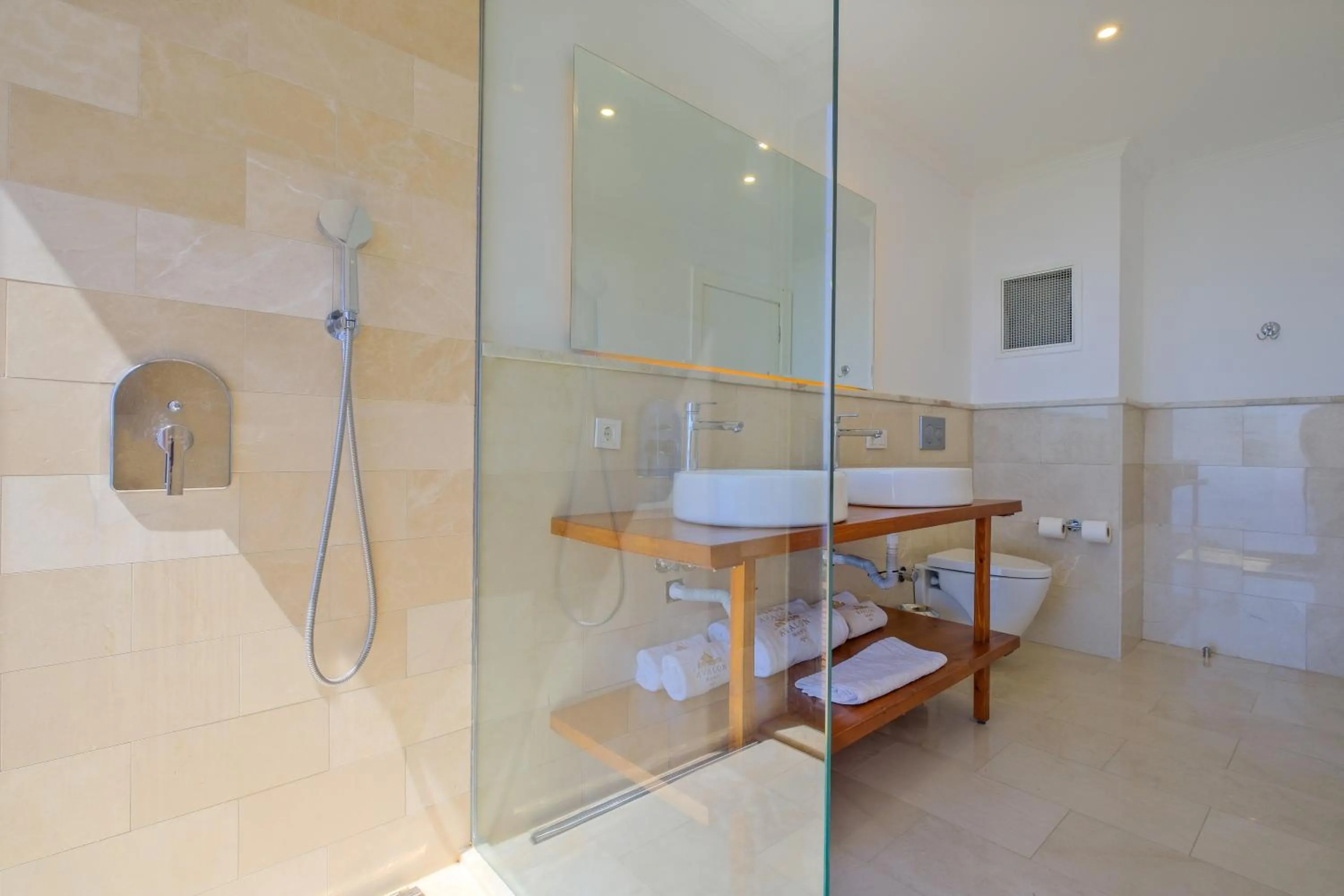 Bathroom in Highclere Hotel and Spa