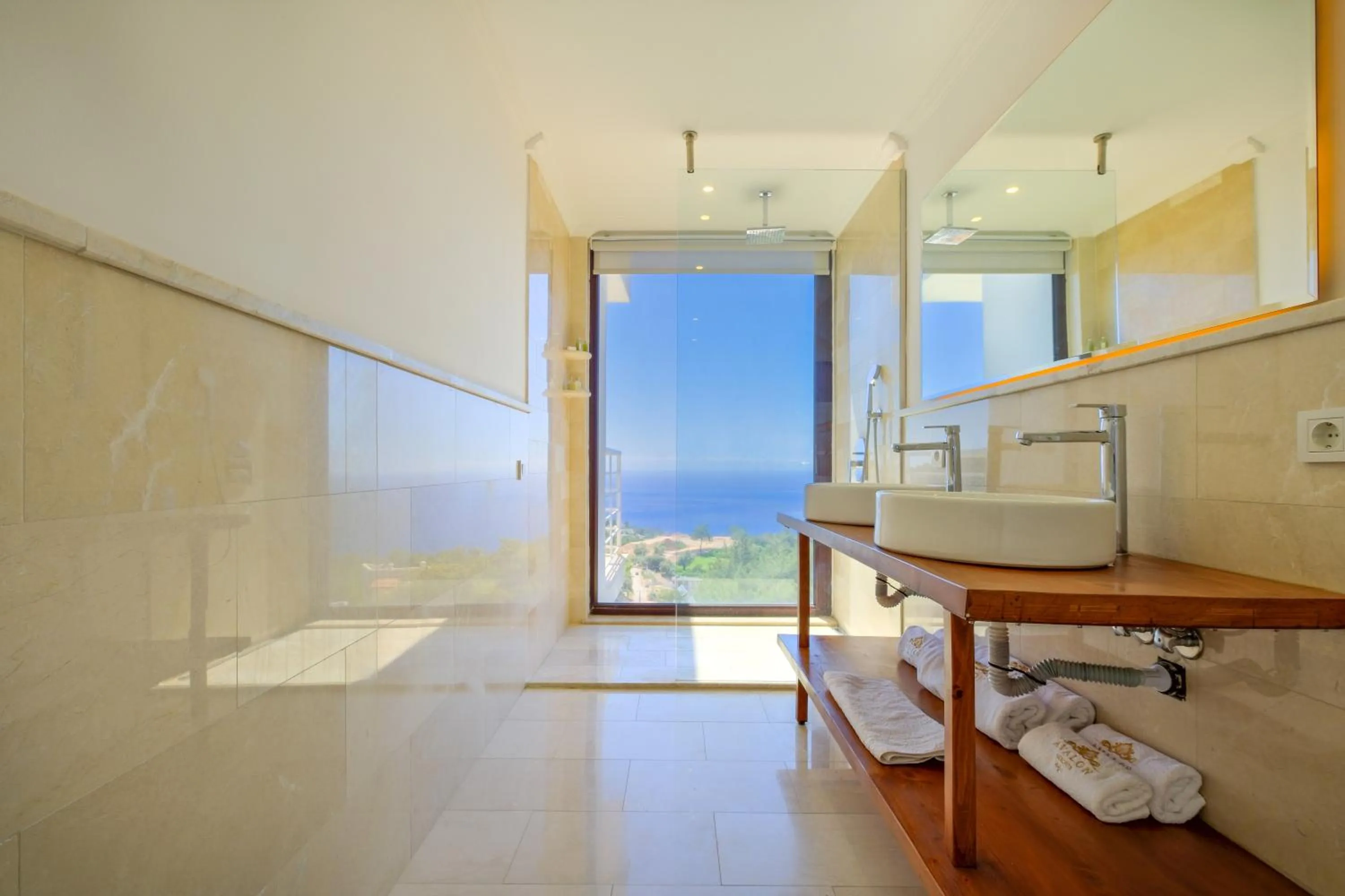 Shower in Highclere Hotel and Spa