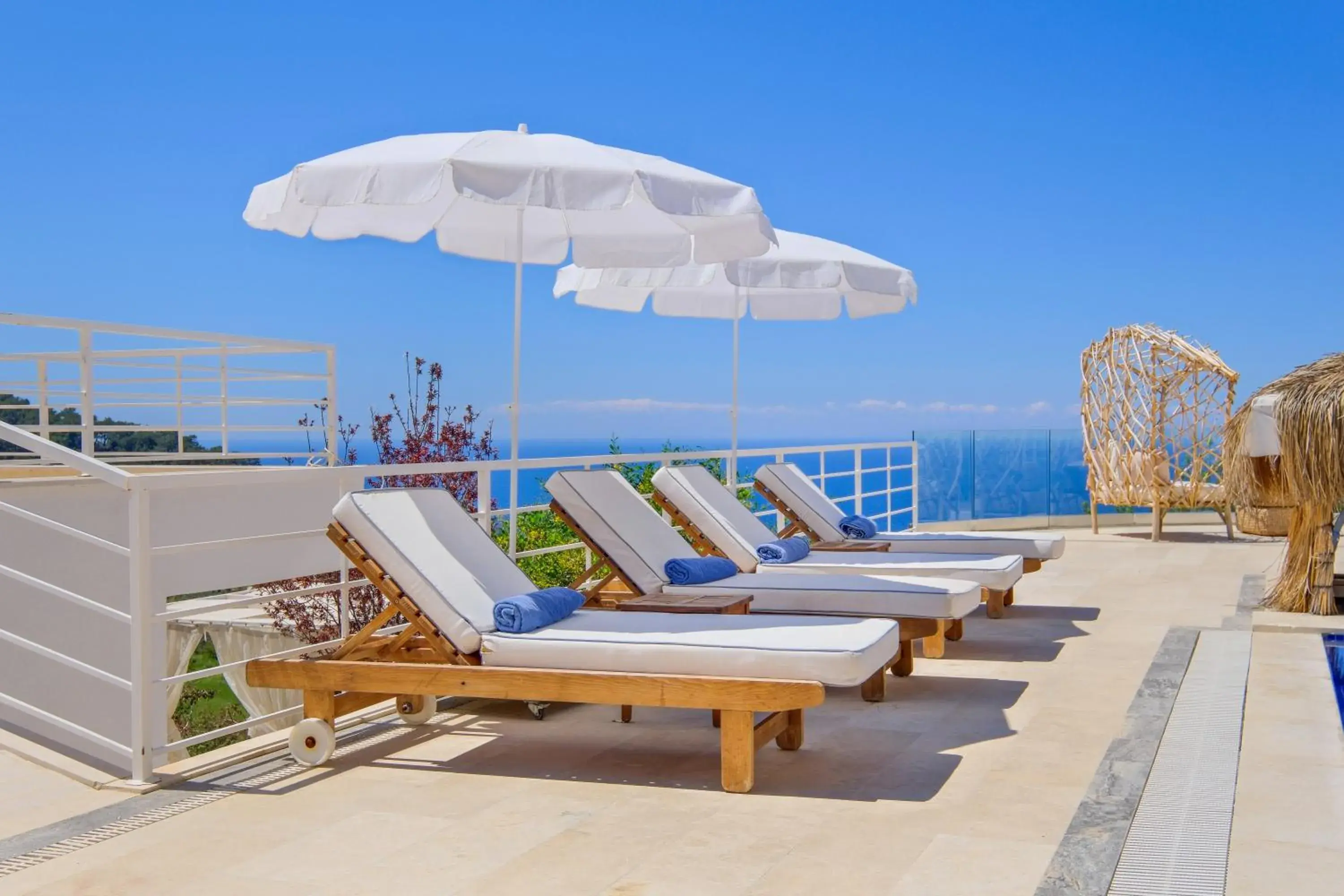 Swimming pool in Highclere Hotel and Spa Swimming pool in Highclere Hotel and Spa