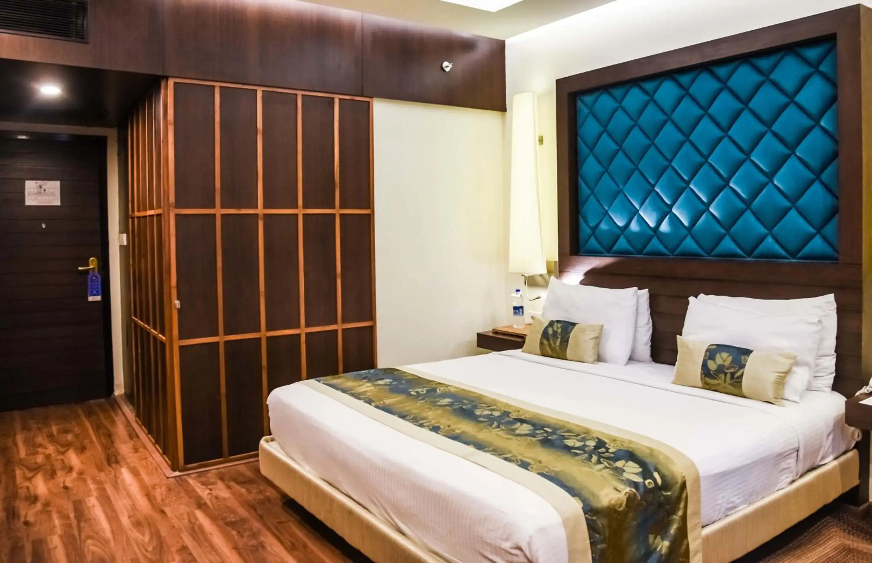 Bed in Clarks Avadh Bed in Clarks Avadh