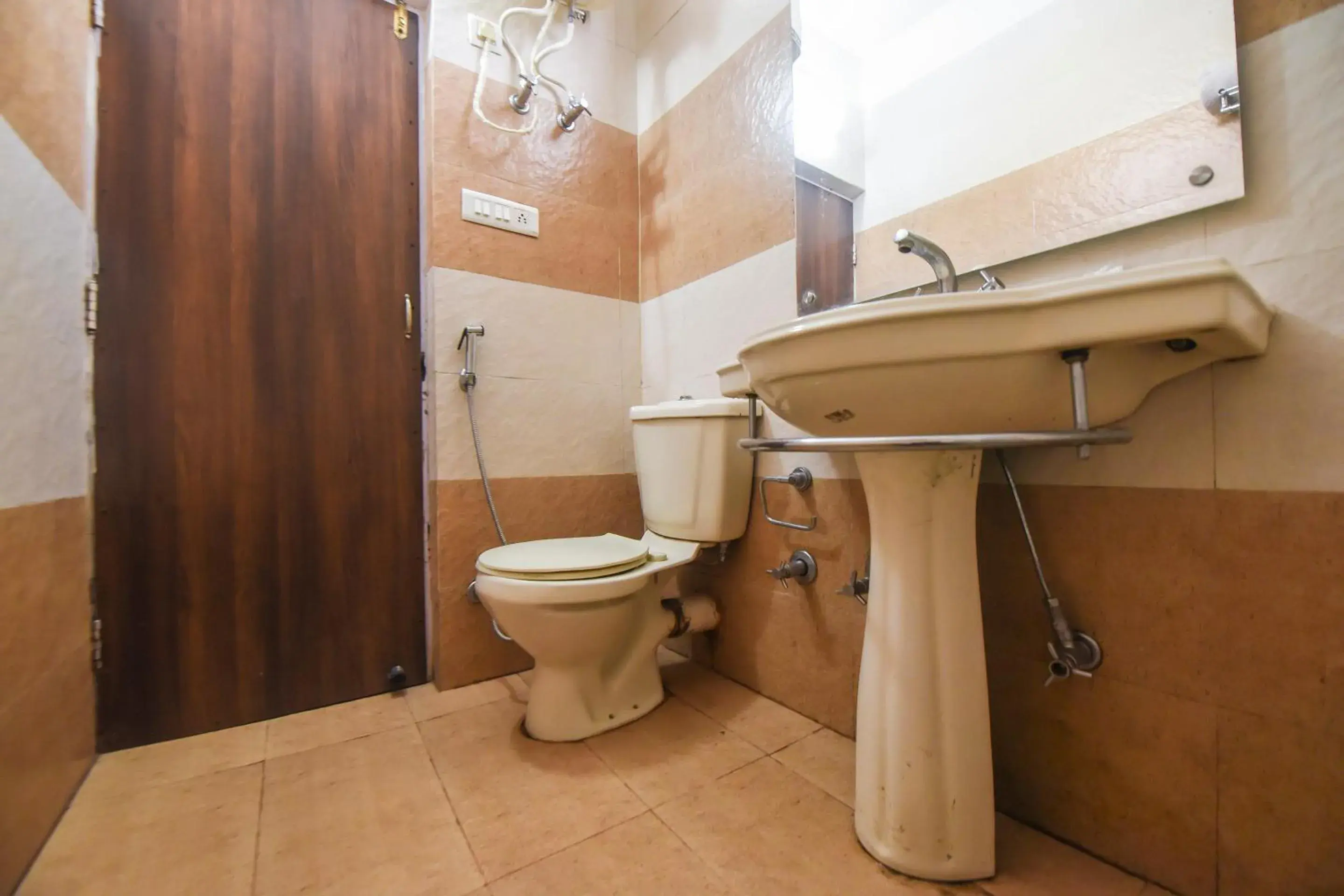 Bathroom in Sagrika Resort Dalhousie Bathroom in Sagrika Resort Dalhousie