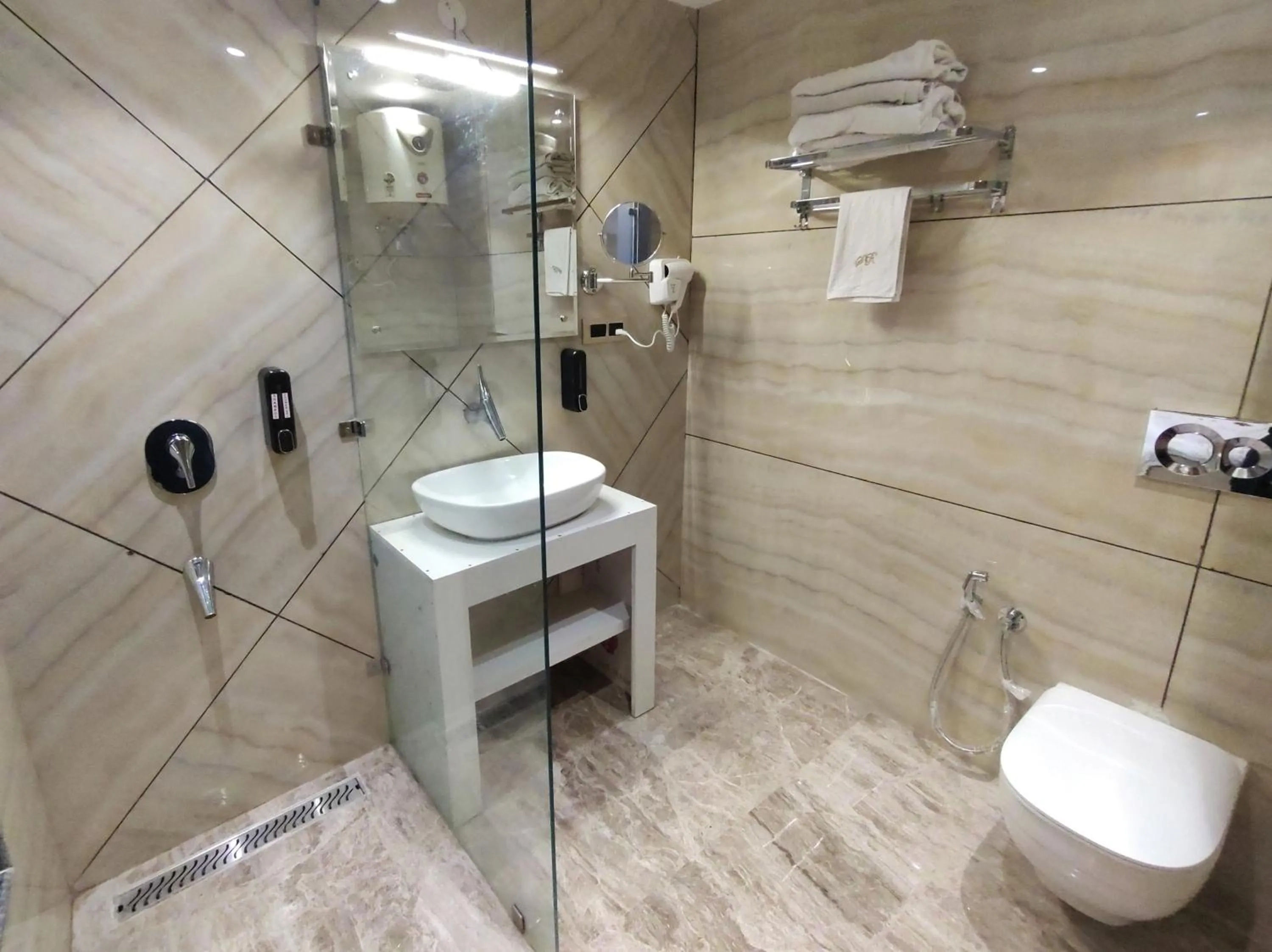 Toilet in Sagrika Resort Dalhousie