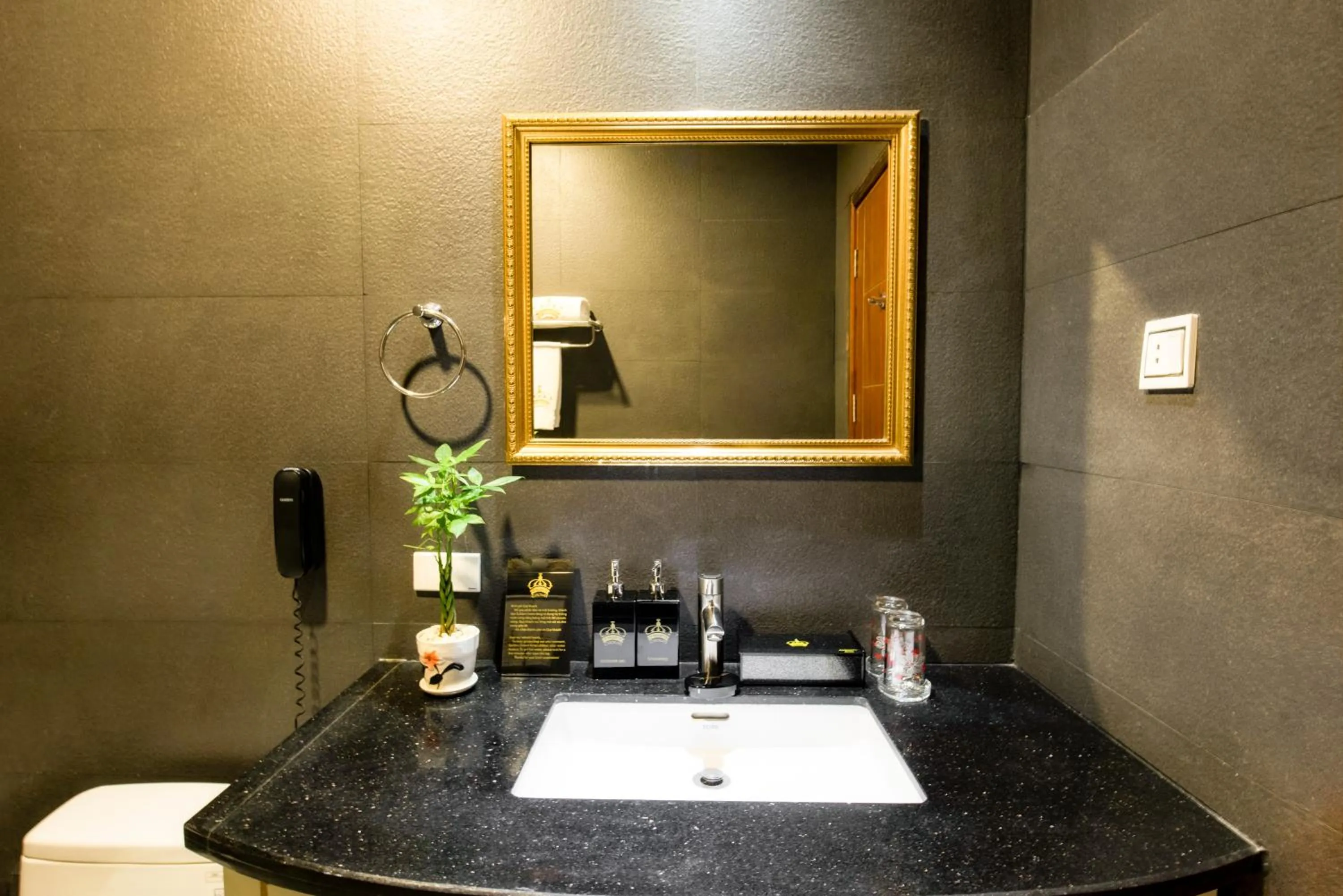 Bathroom in Golden Crown Hotel