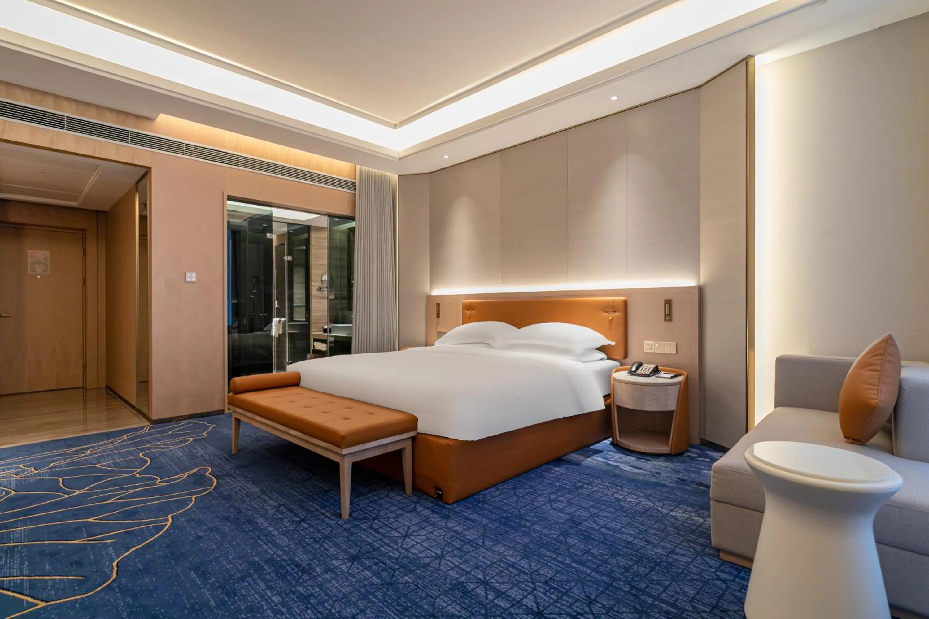 Photo of the whole room, Bed in Easeland Hotel Guangzhou