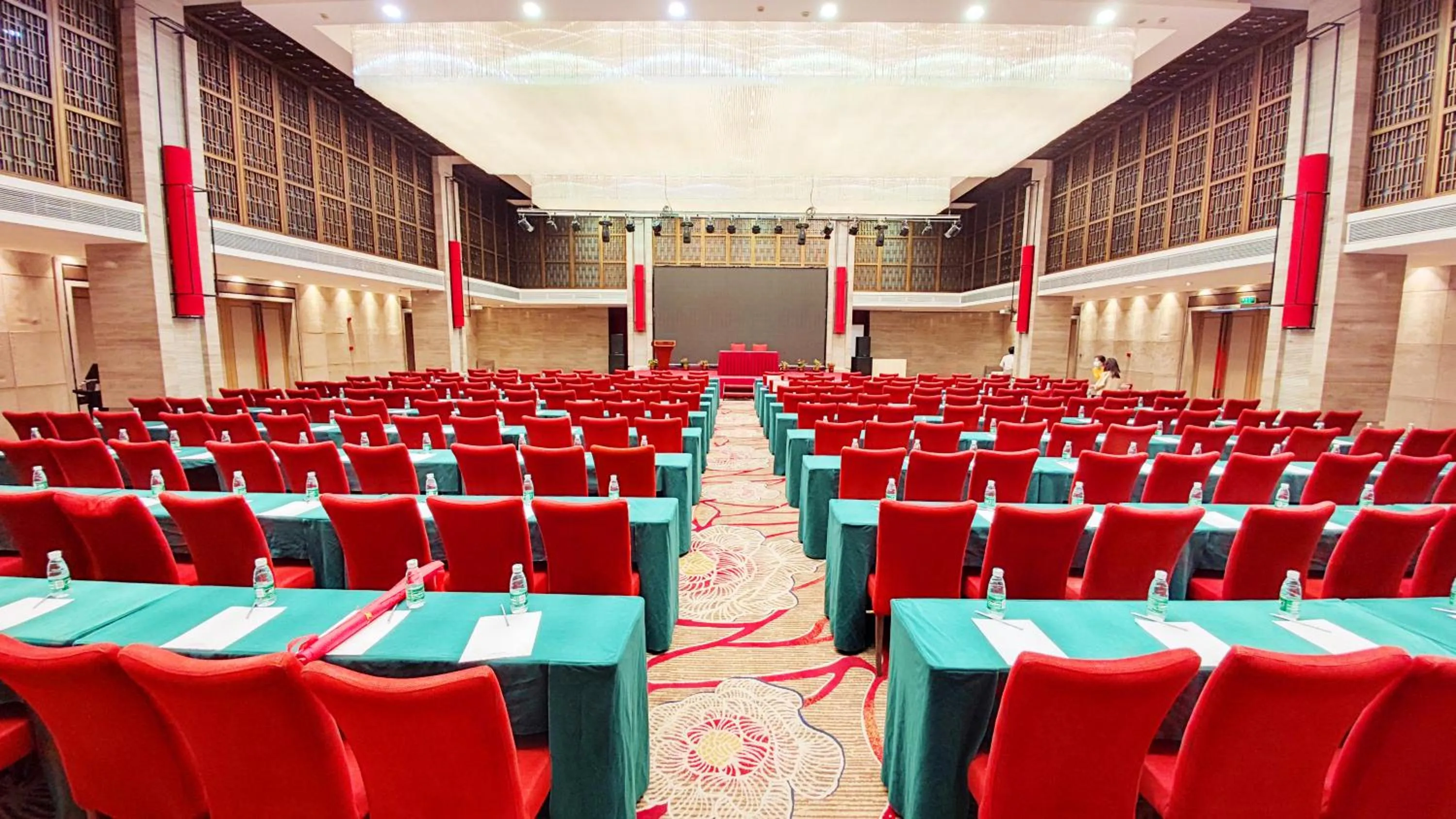 Business facilities in Easeland Hotel Guangzhou