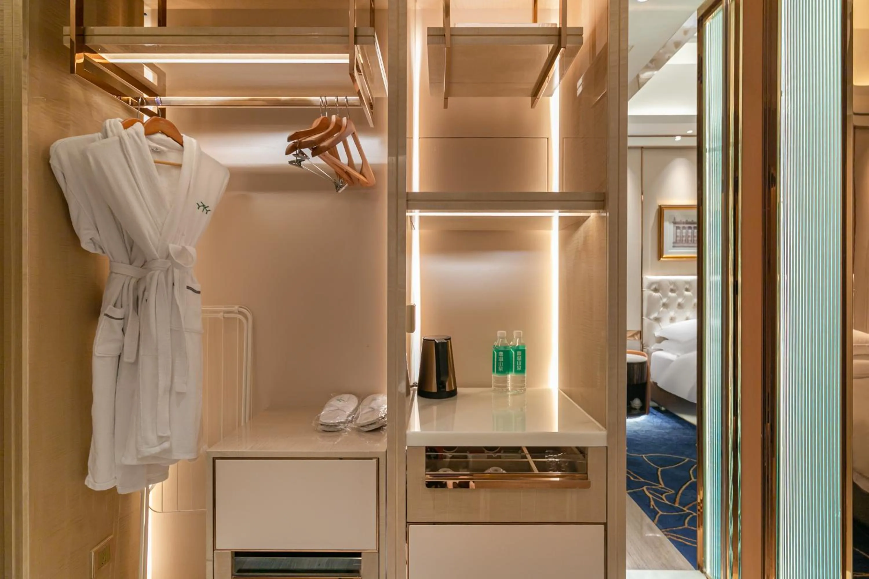 Area and facilities in Easeland Hotel Guangzhou