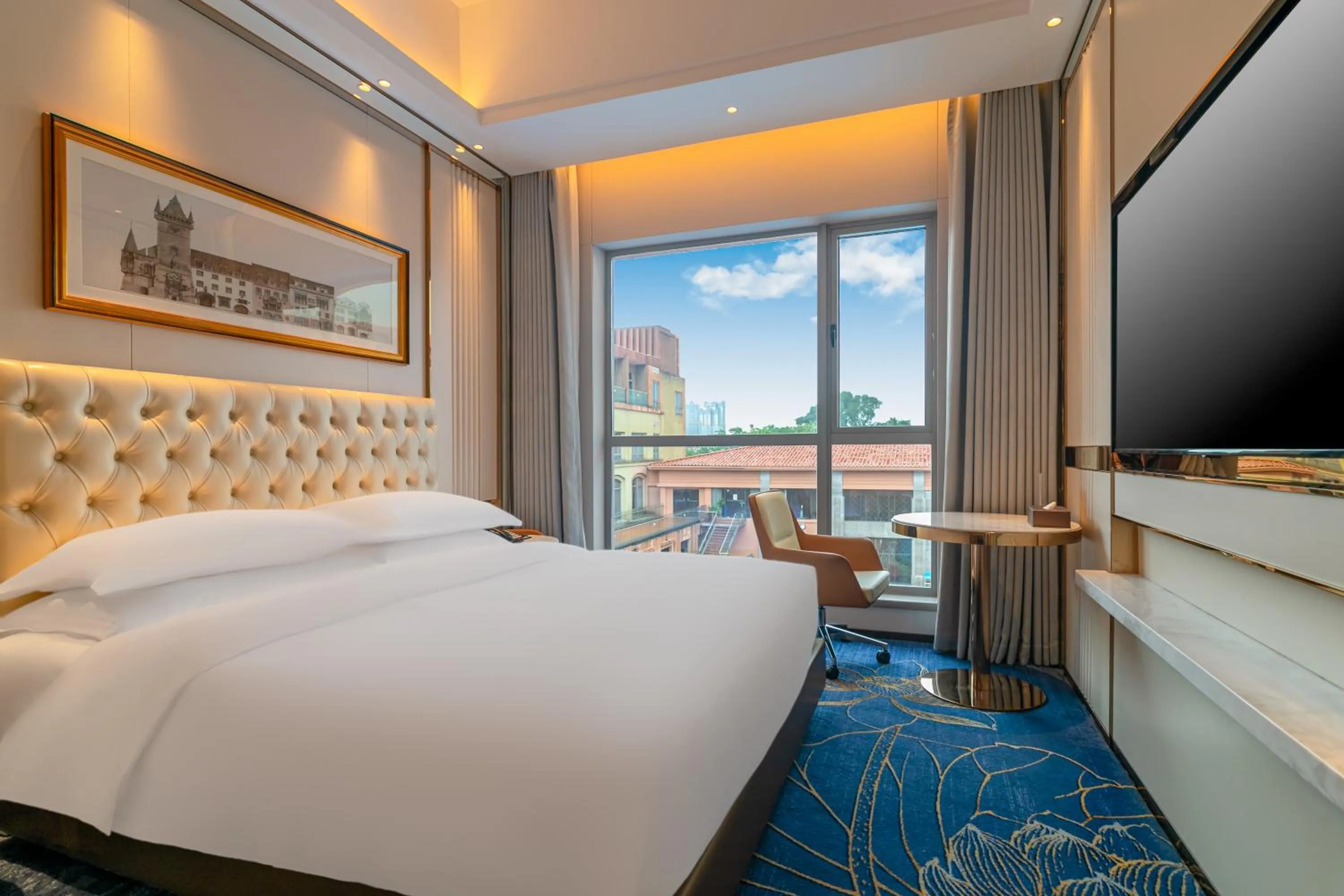 View (from property/room), Bed in Easeland Hotel Guangzhou