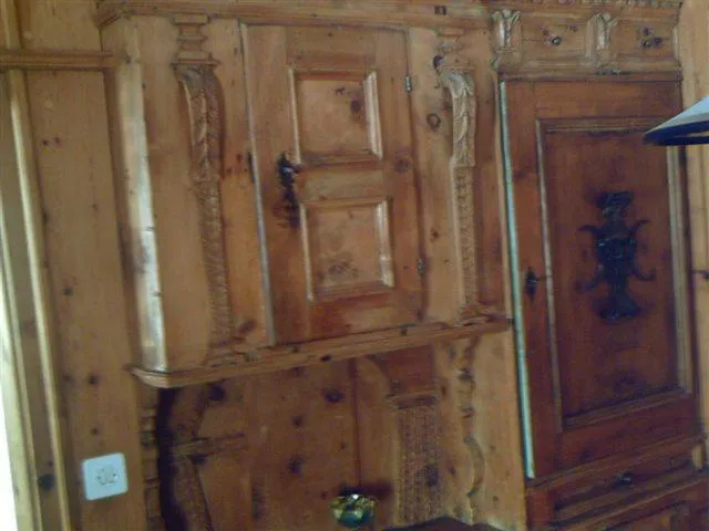 Decorative detail in B&B Hotel & Appartements Chasa Valär