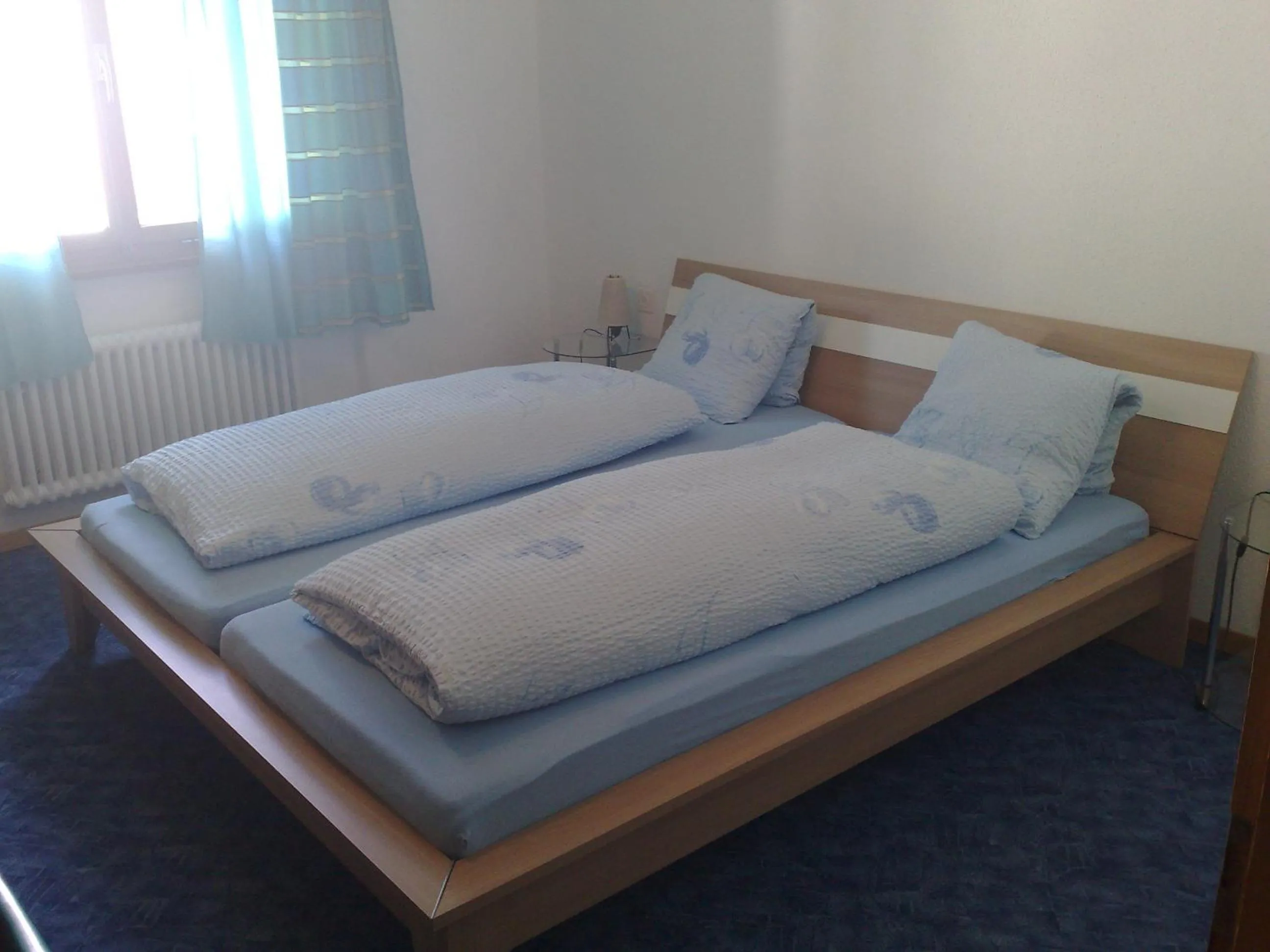 Bed in B&B Hotel & Appartements Chasa Valär