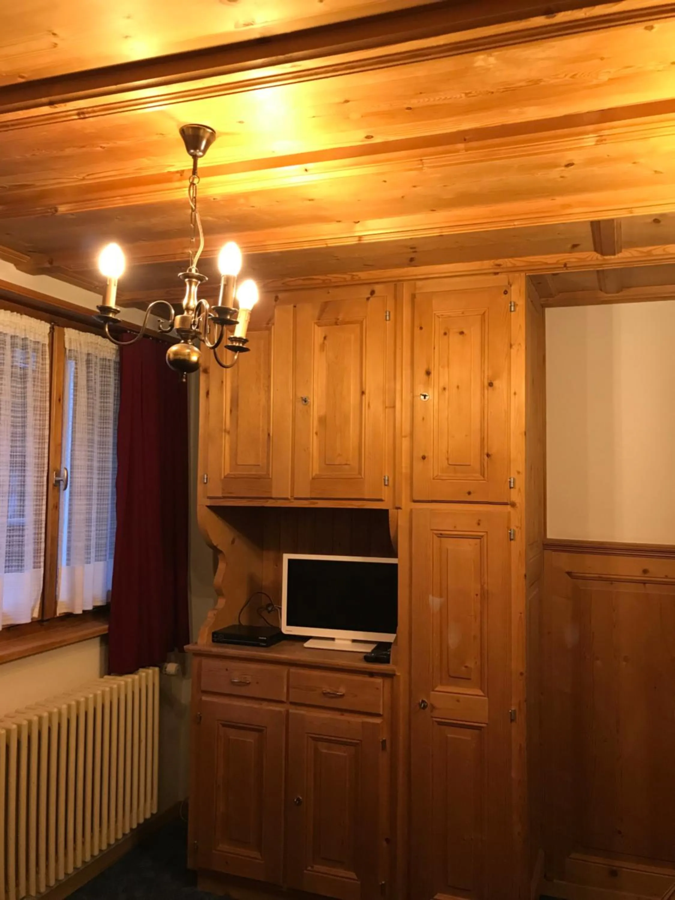 B&B Hotel & Appartements Chasa Valär