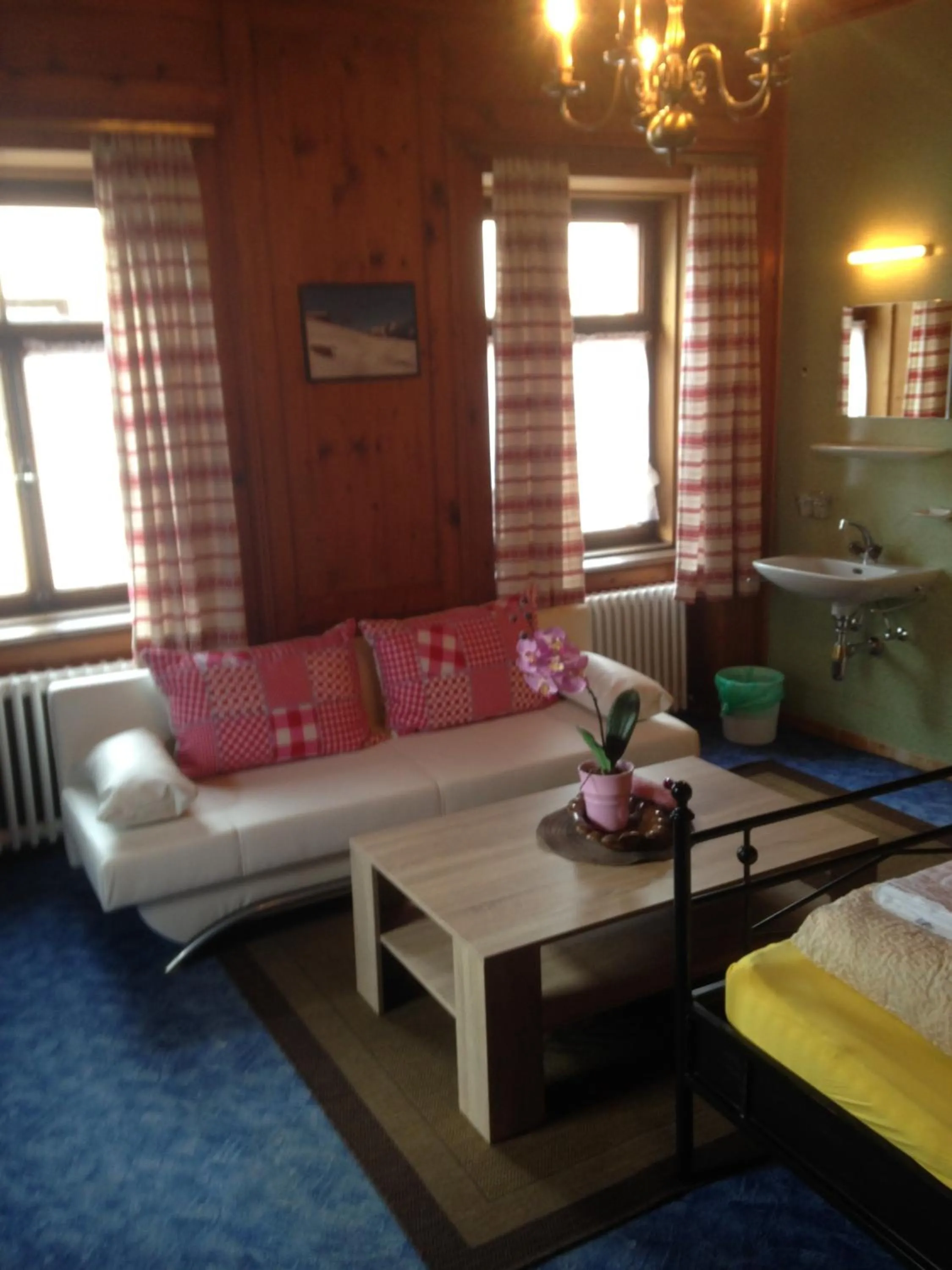 Living room in B&B Hotel & Appartements Chasa Valär