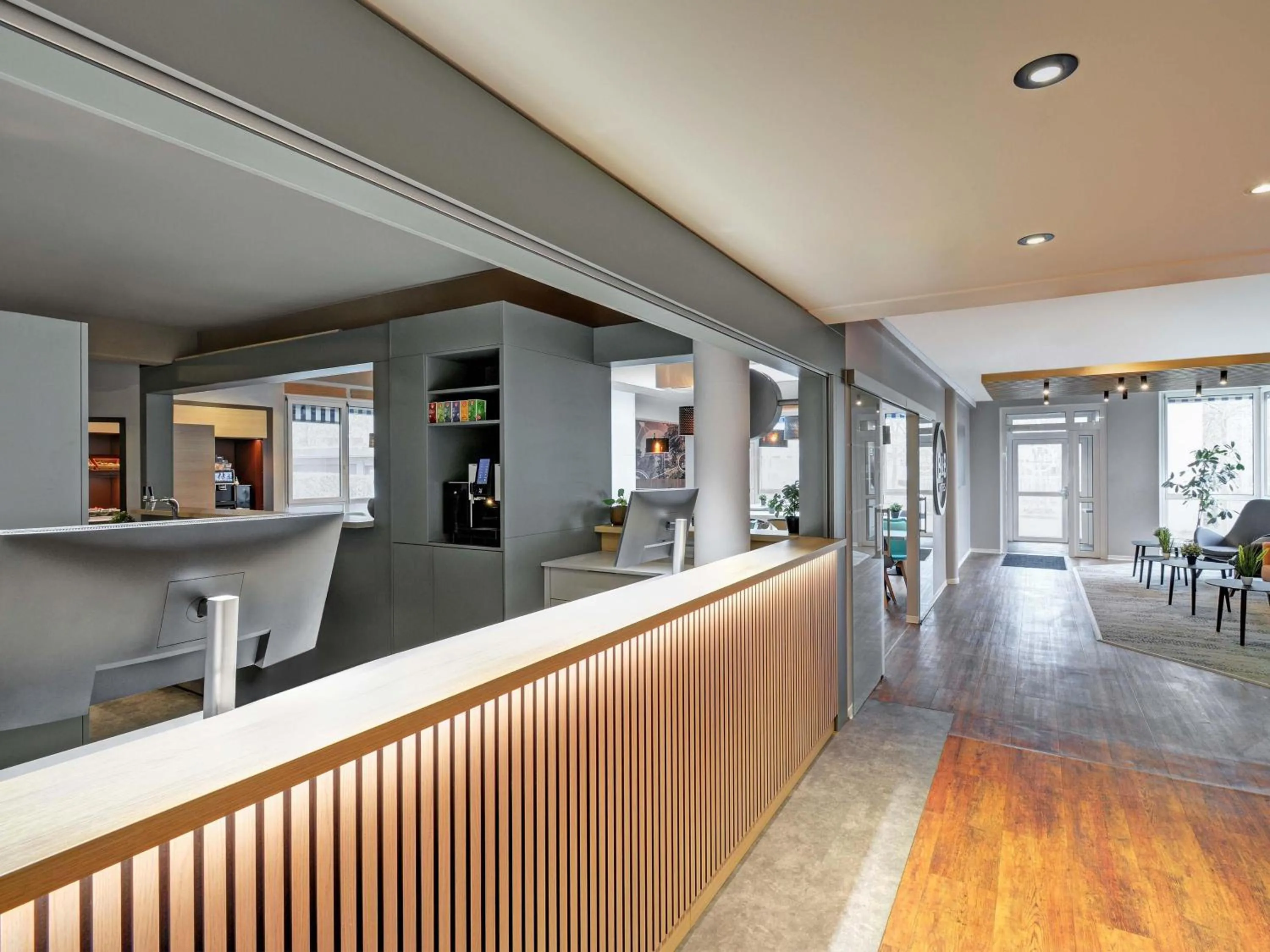 Lobby or reception in B&B HOTEL Kassel-Industriepark