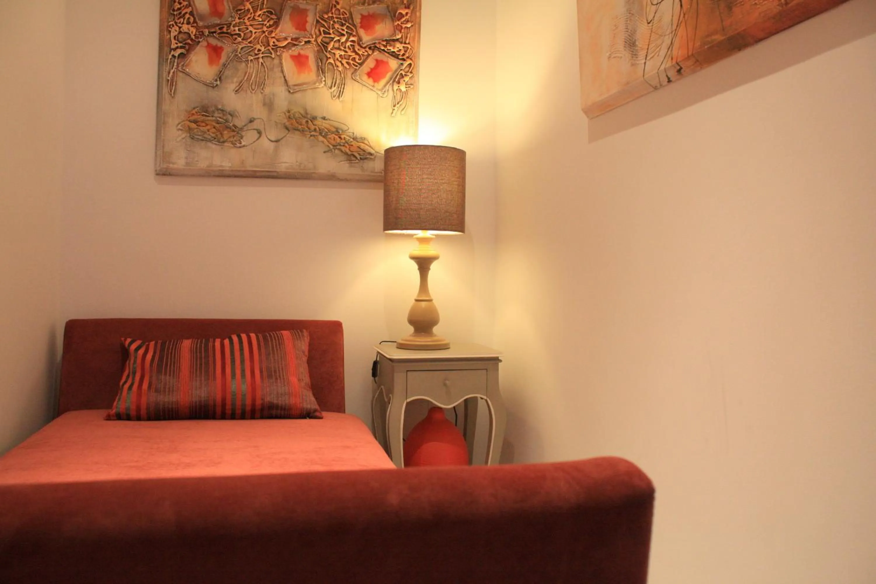 Living room, Bed in Singular Virgenes