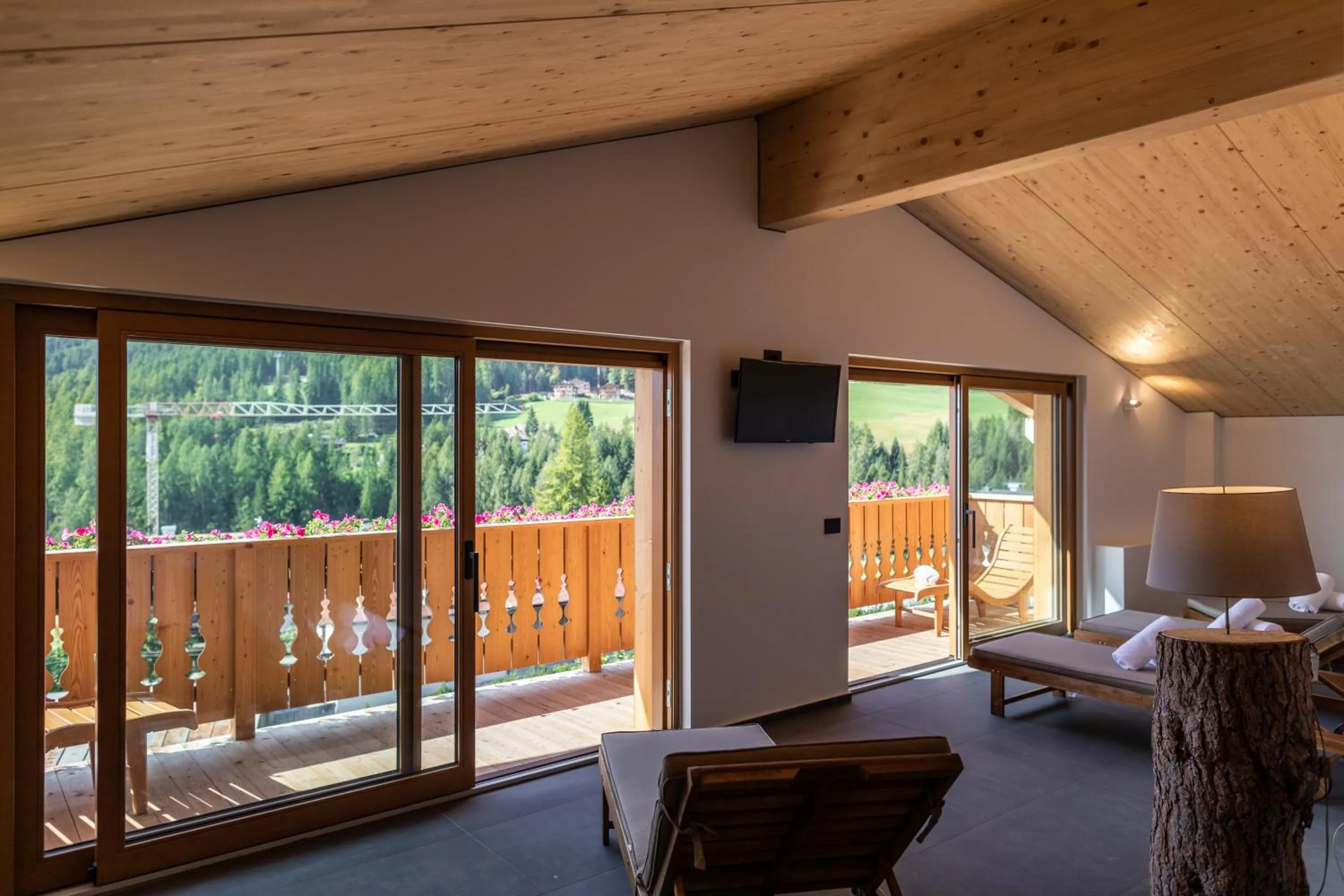 Spa and wellness centre/facilities in Camina Suite and Spa