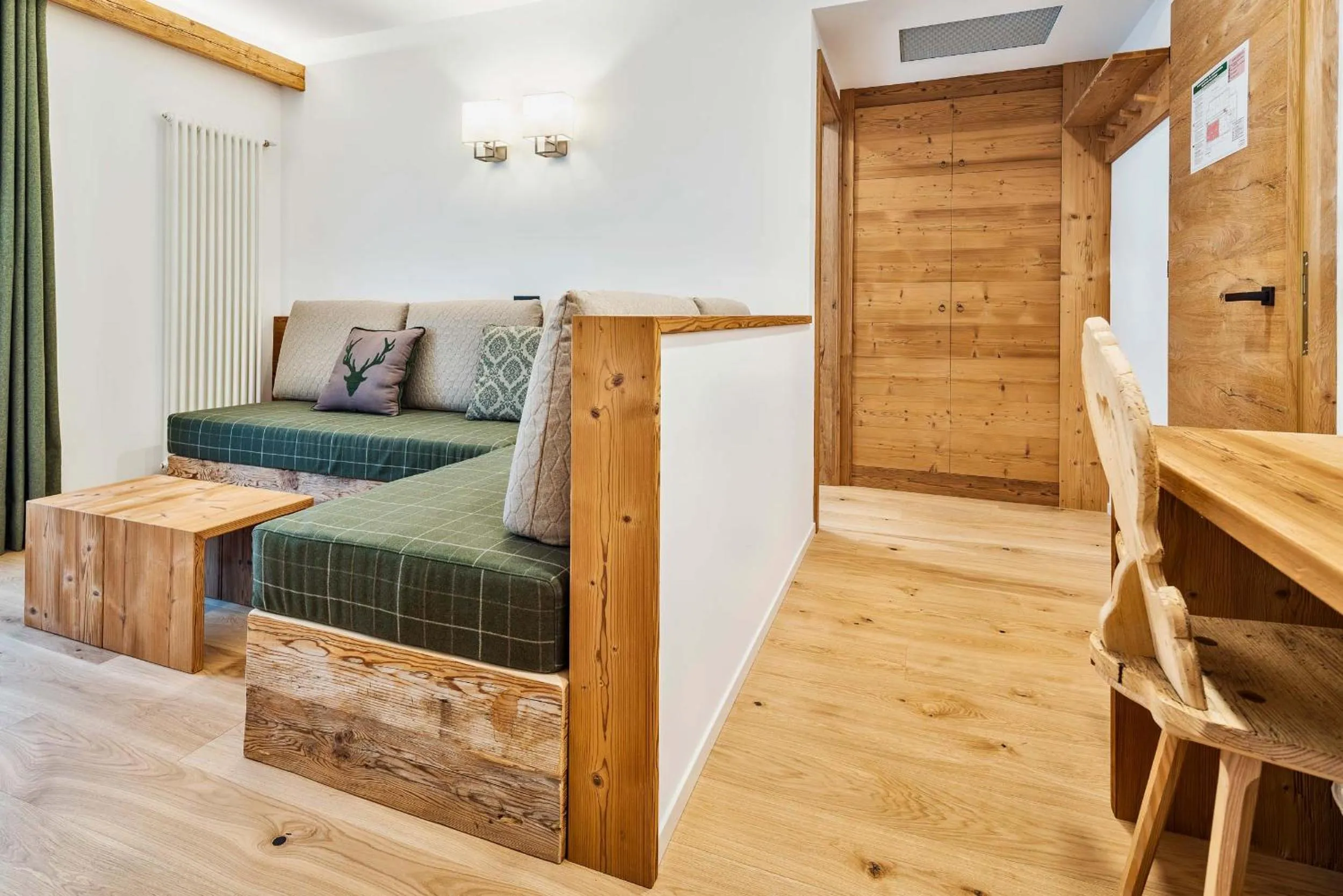 Living room, Bed in Camina Suite and Spa