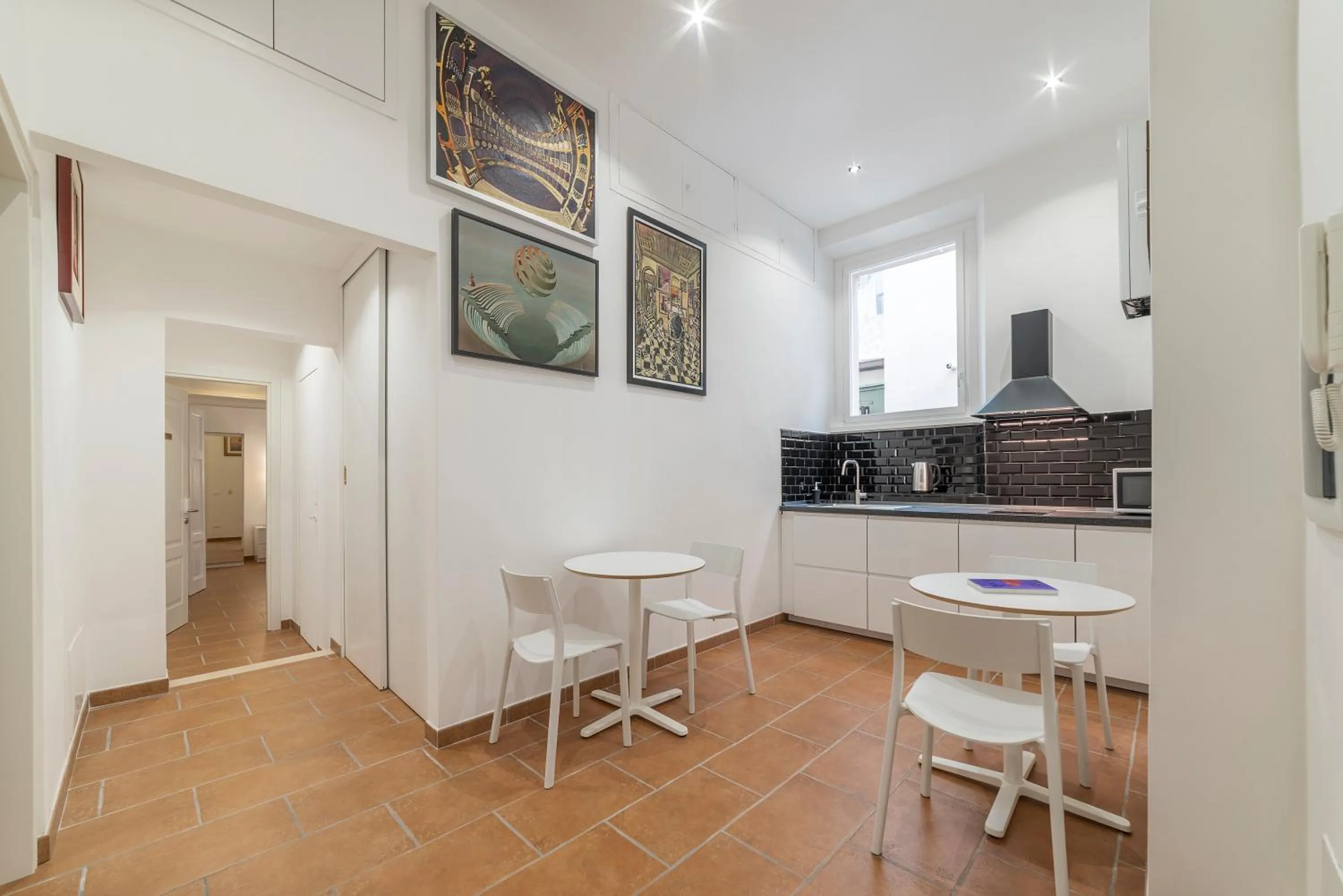 Communal kitchen in Appartamento Via Genova