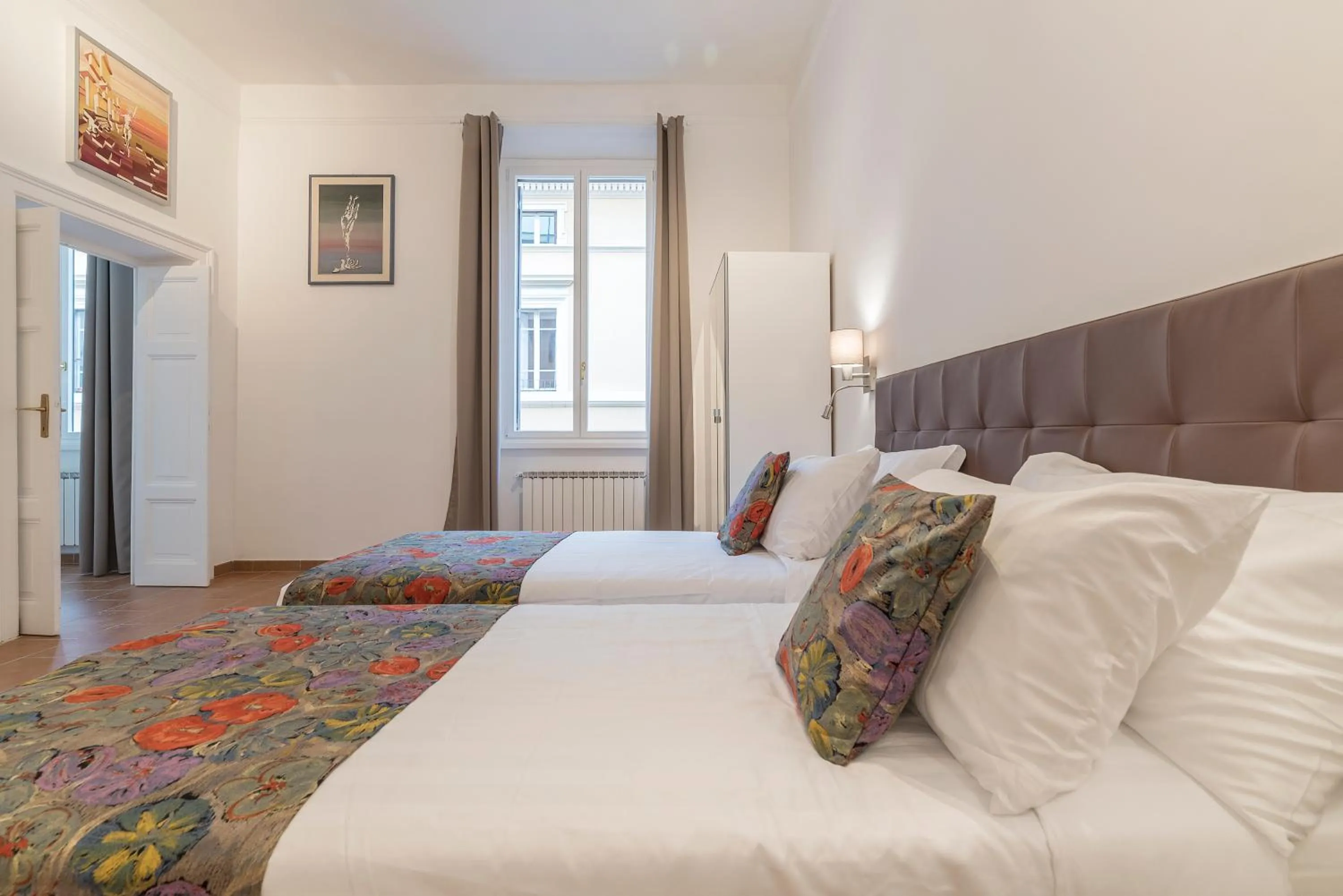 TV and multimedia, Bed in Appartamento Via Genova