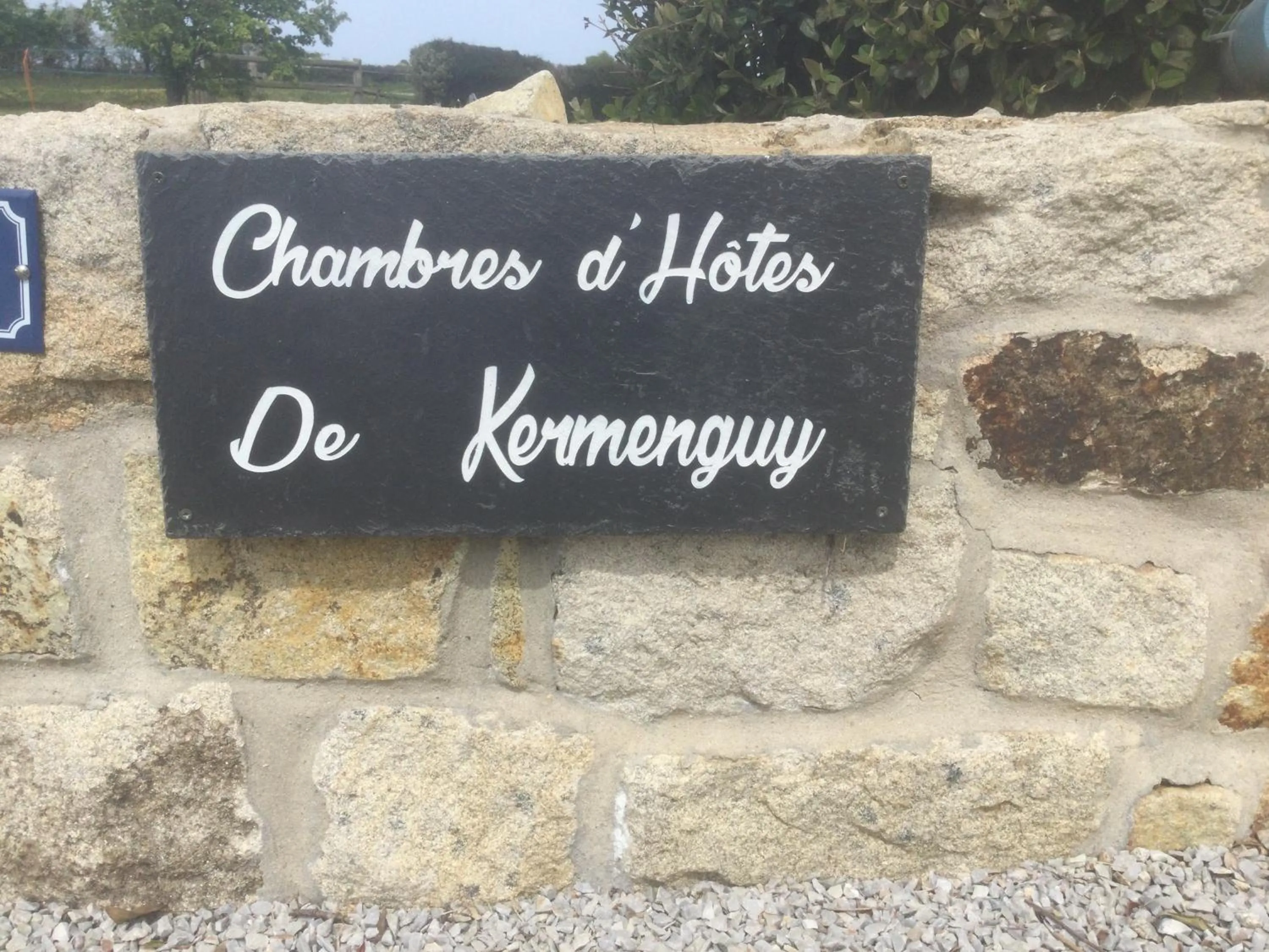 Property logo or sign in Les Chambres de Kermenguy
