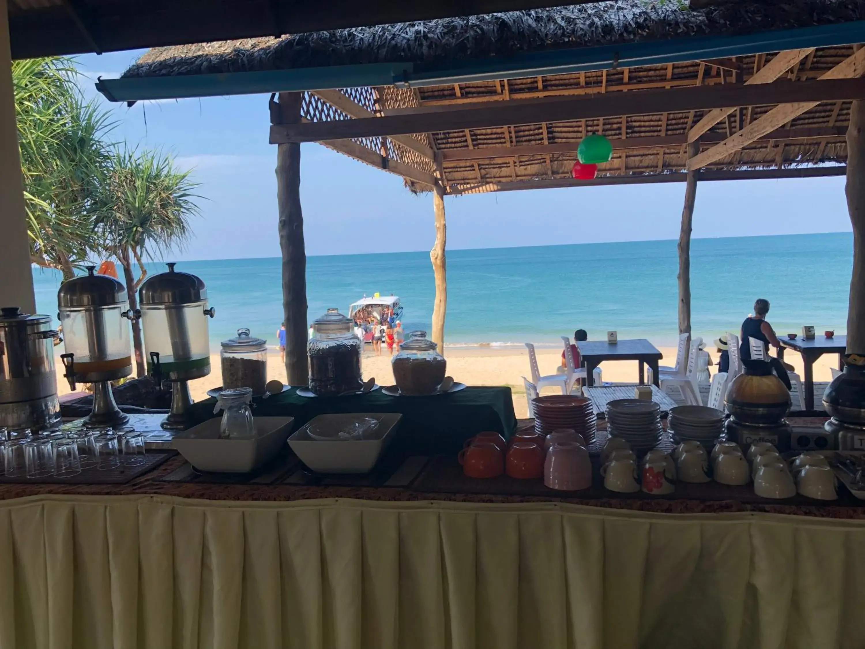 Breakfast in Lanta Seafront Resort Breakfast in Lanta Seafront Resort