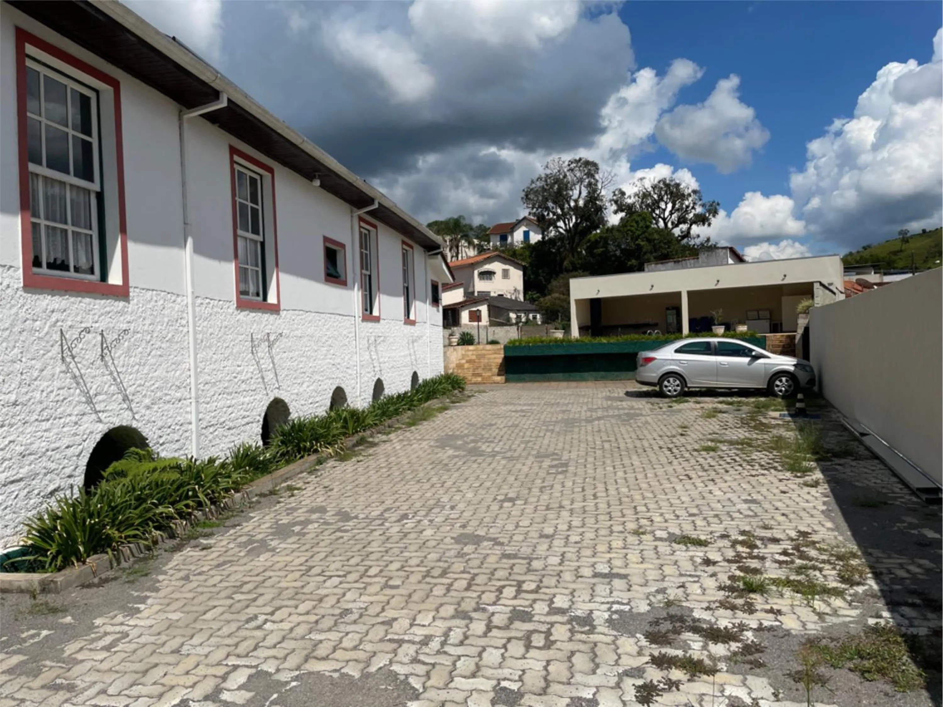 Property building in Pousada do Duque
