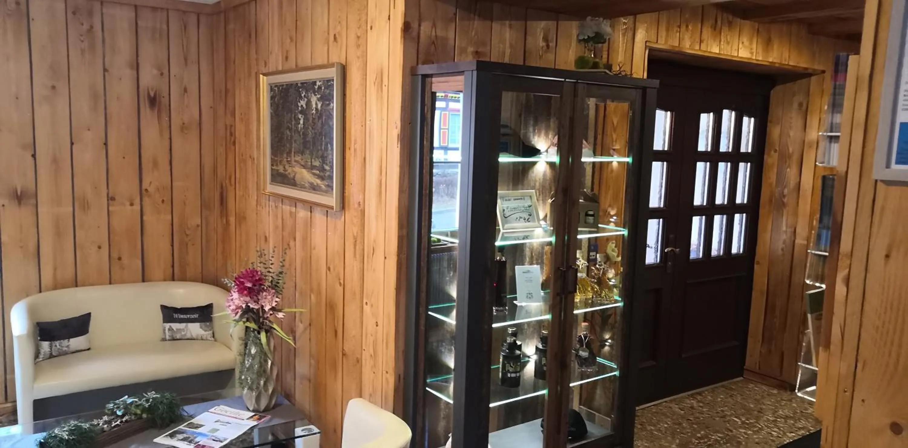 Lobby or reception in HarzHotel Güntersberge