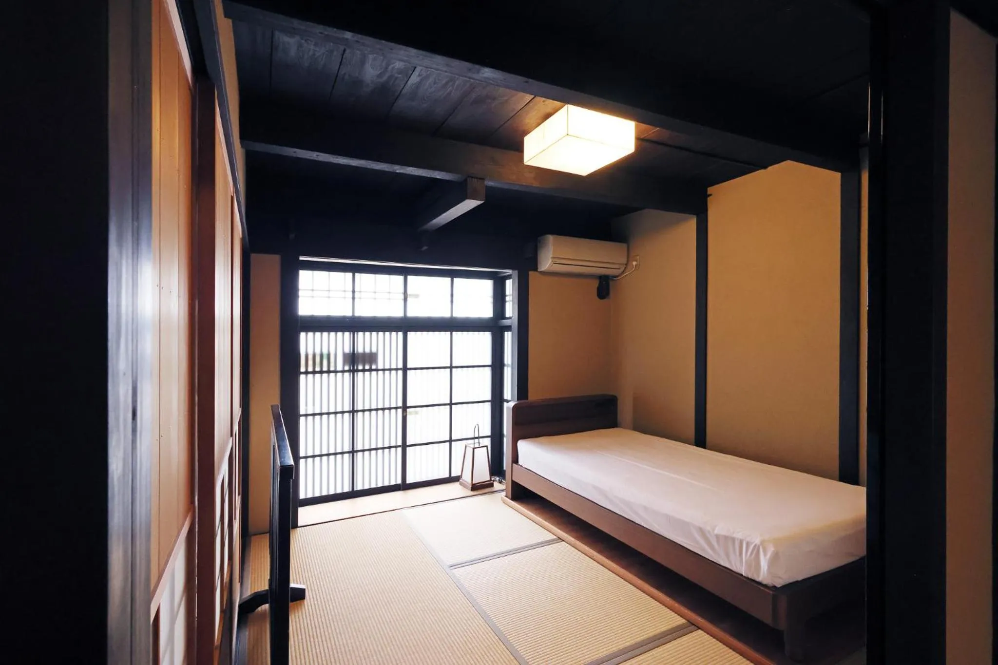 Bedroom, Bed in Heiankyu-dairi no yado