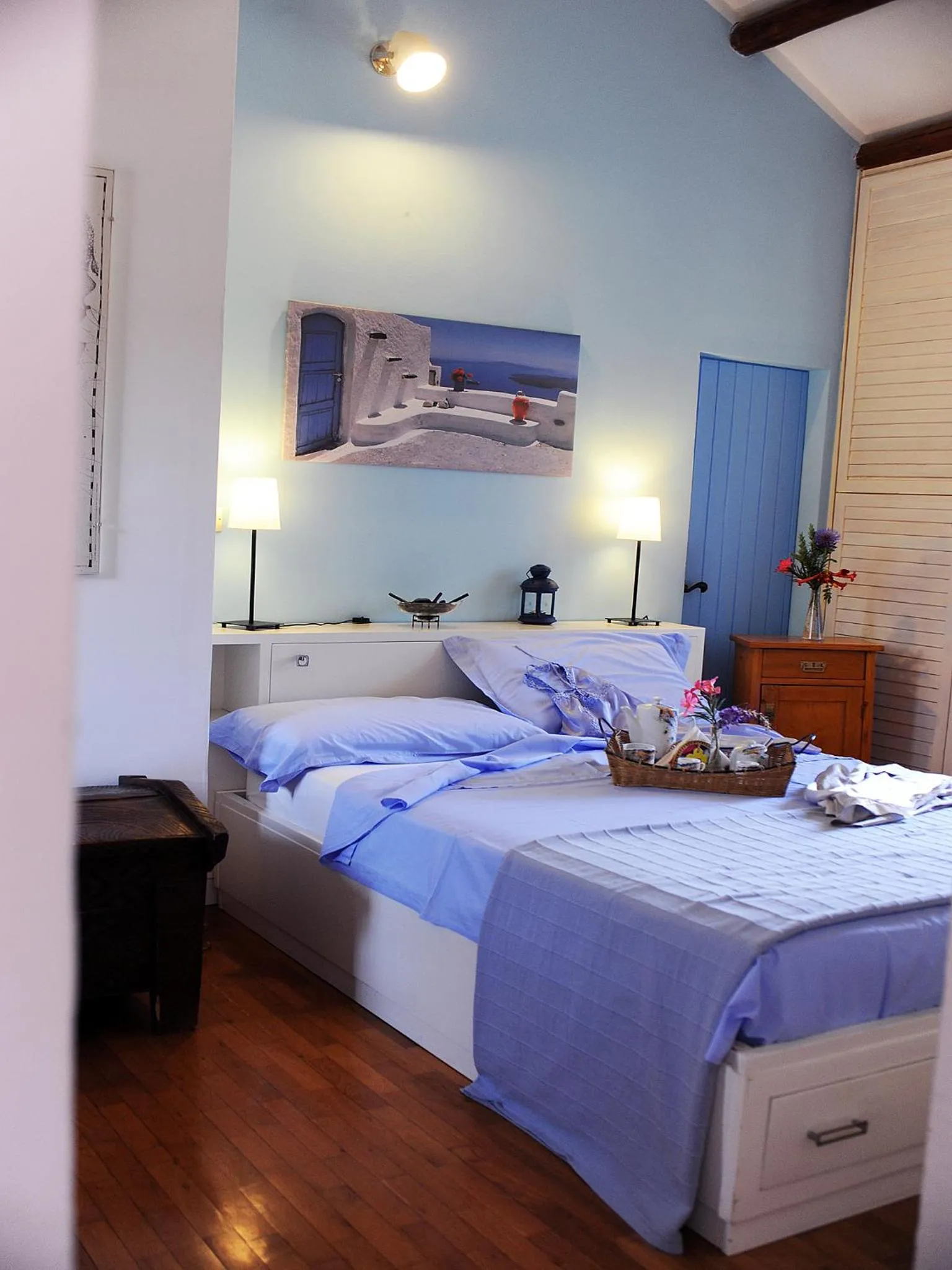 Photo of the whole room, Bed in B&B Glicine