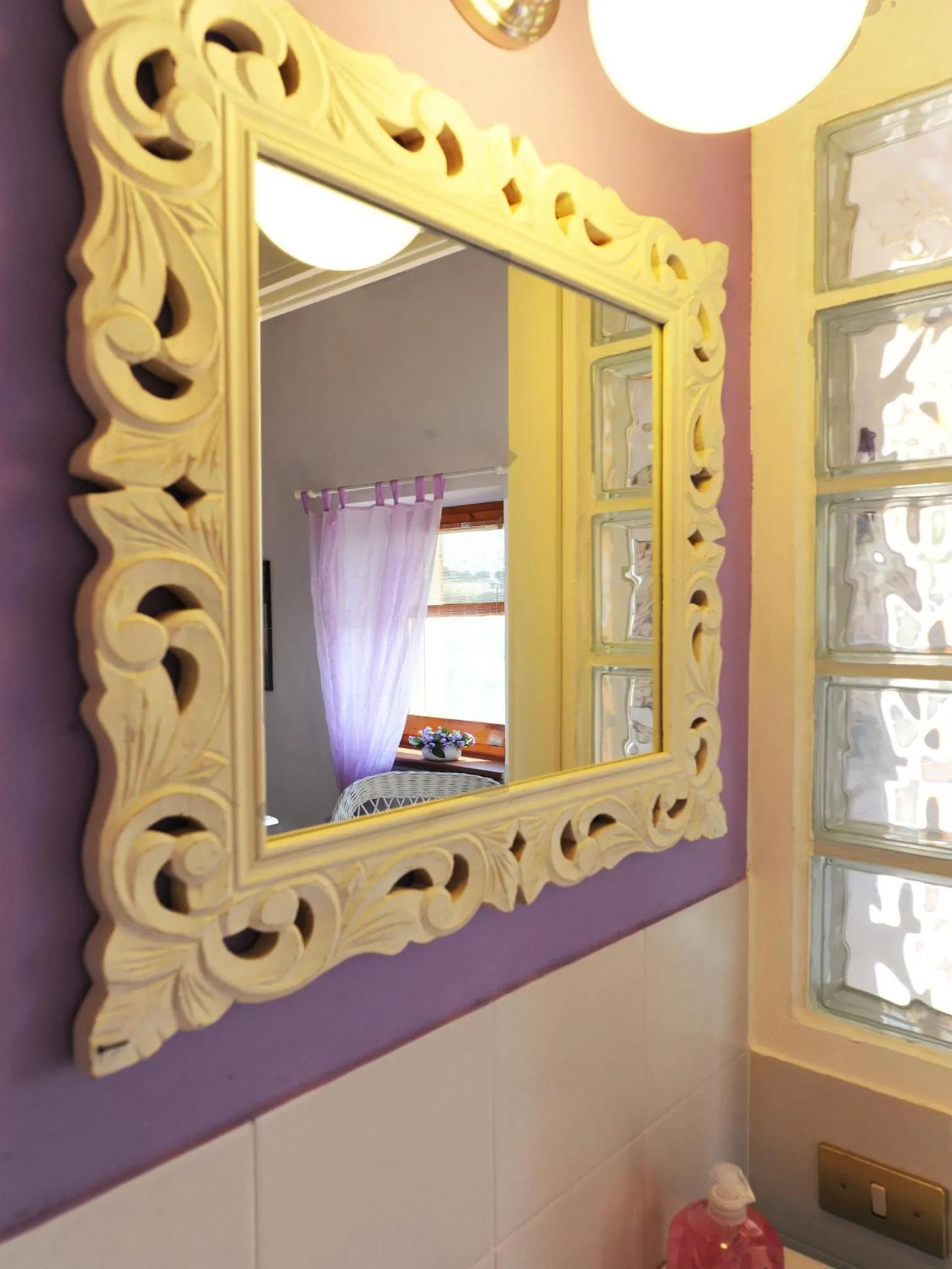 Bathroom in B&B Glicine