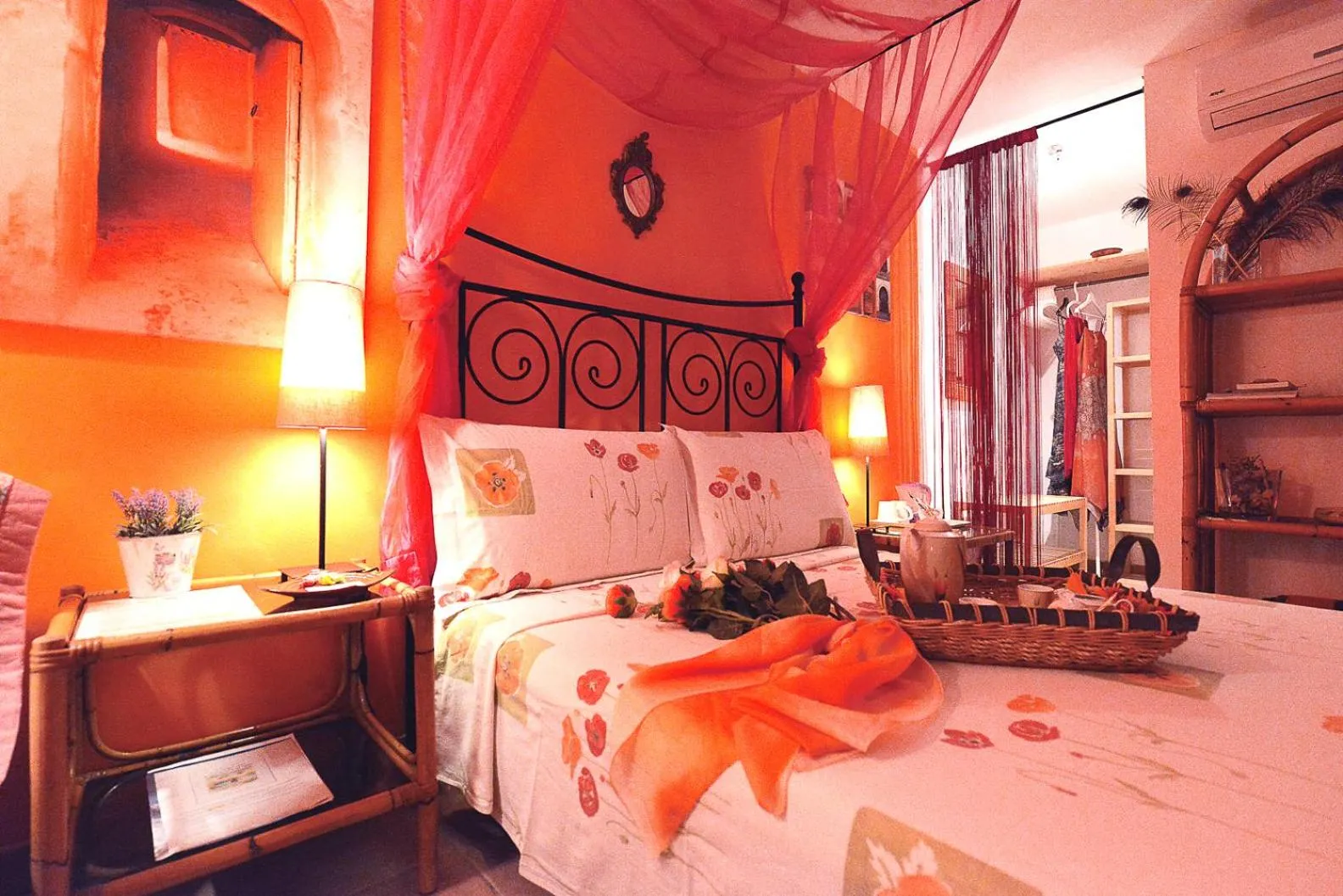 Bed in B&B Glicine