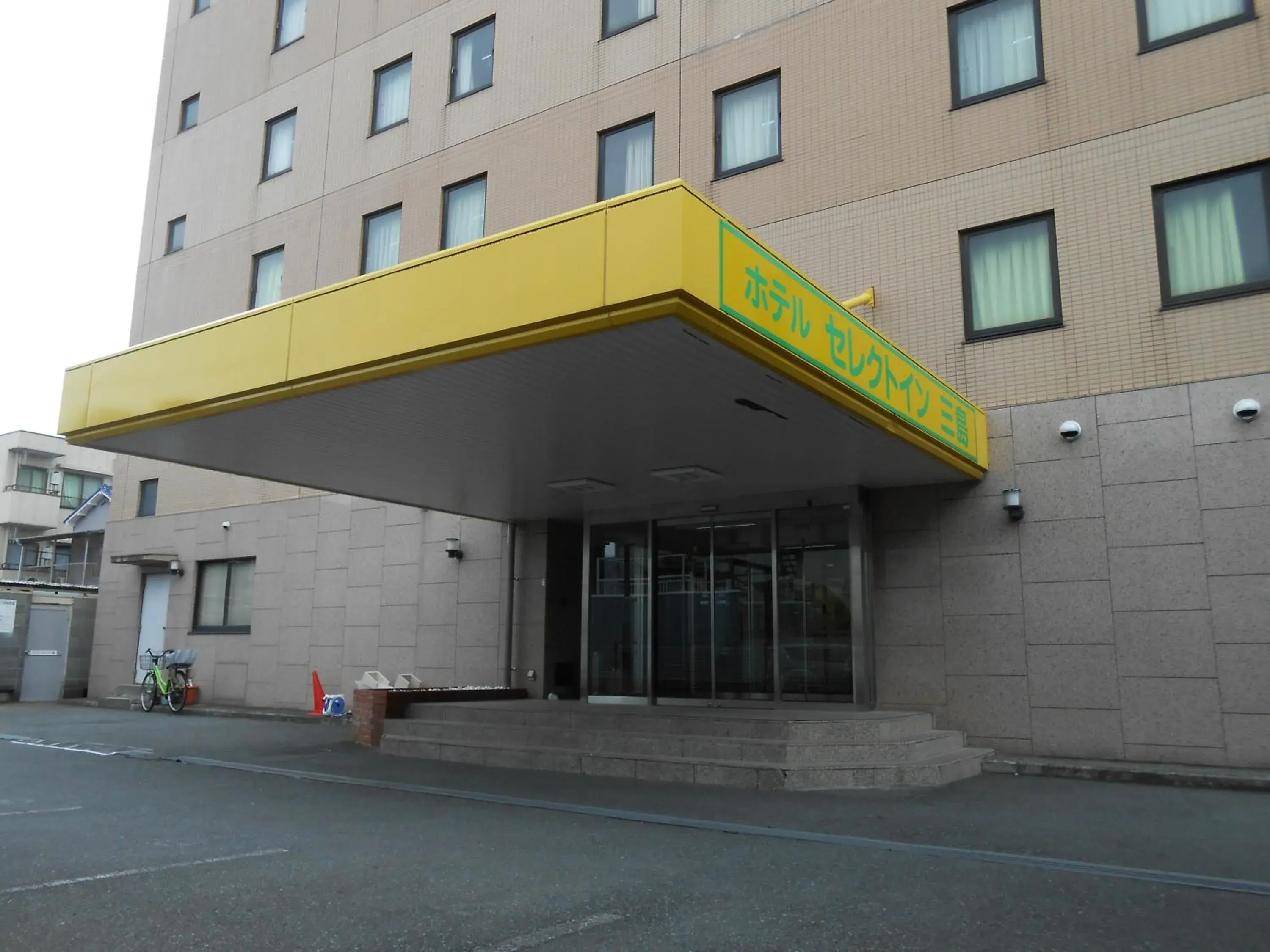 Facade/entrance in Select Inn Mishima Facade/entrance in Select Inn Mishima